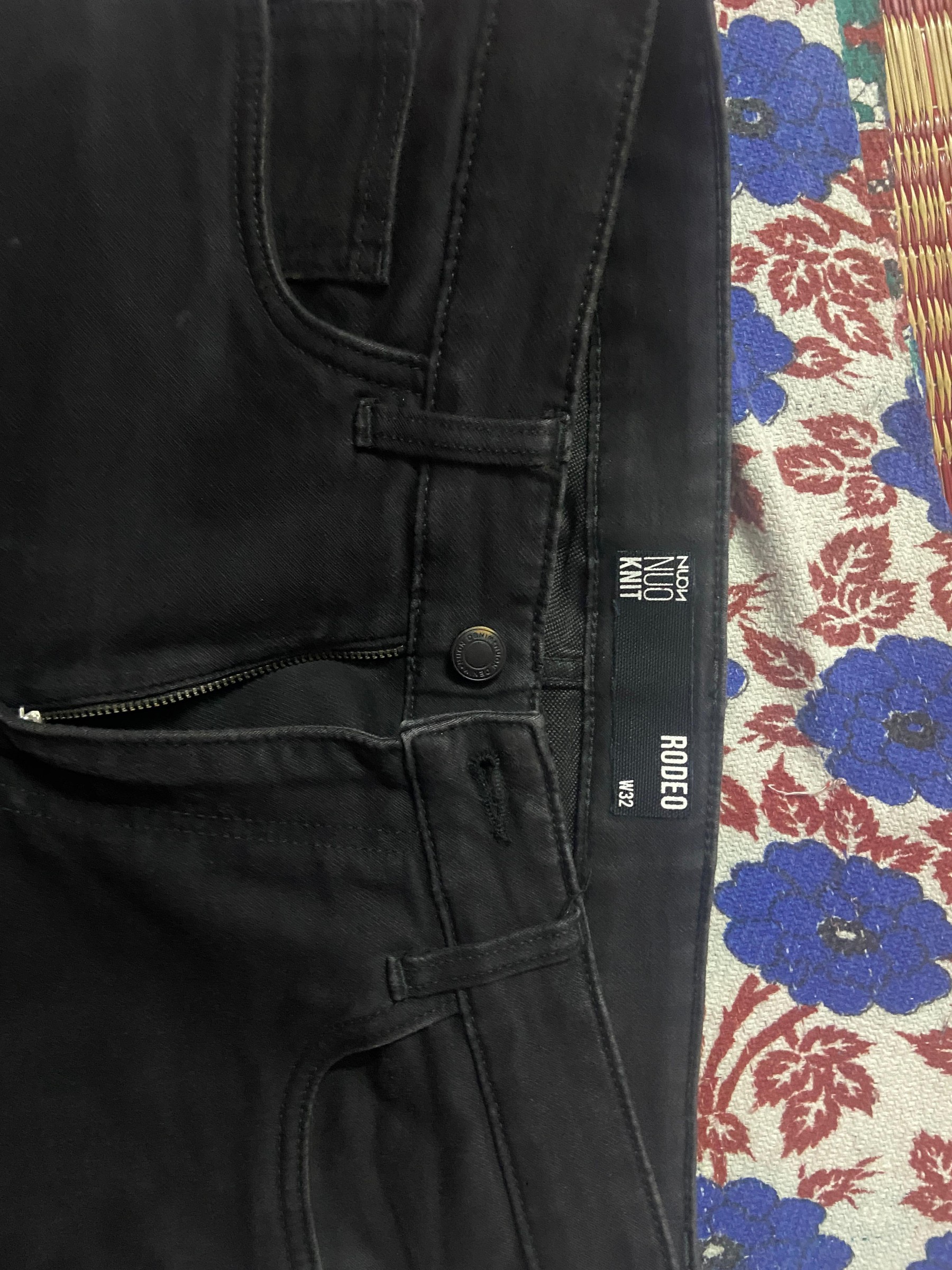 Black Nuon denim jean — pre-loved Bottoms on Slayyitt