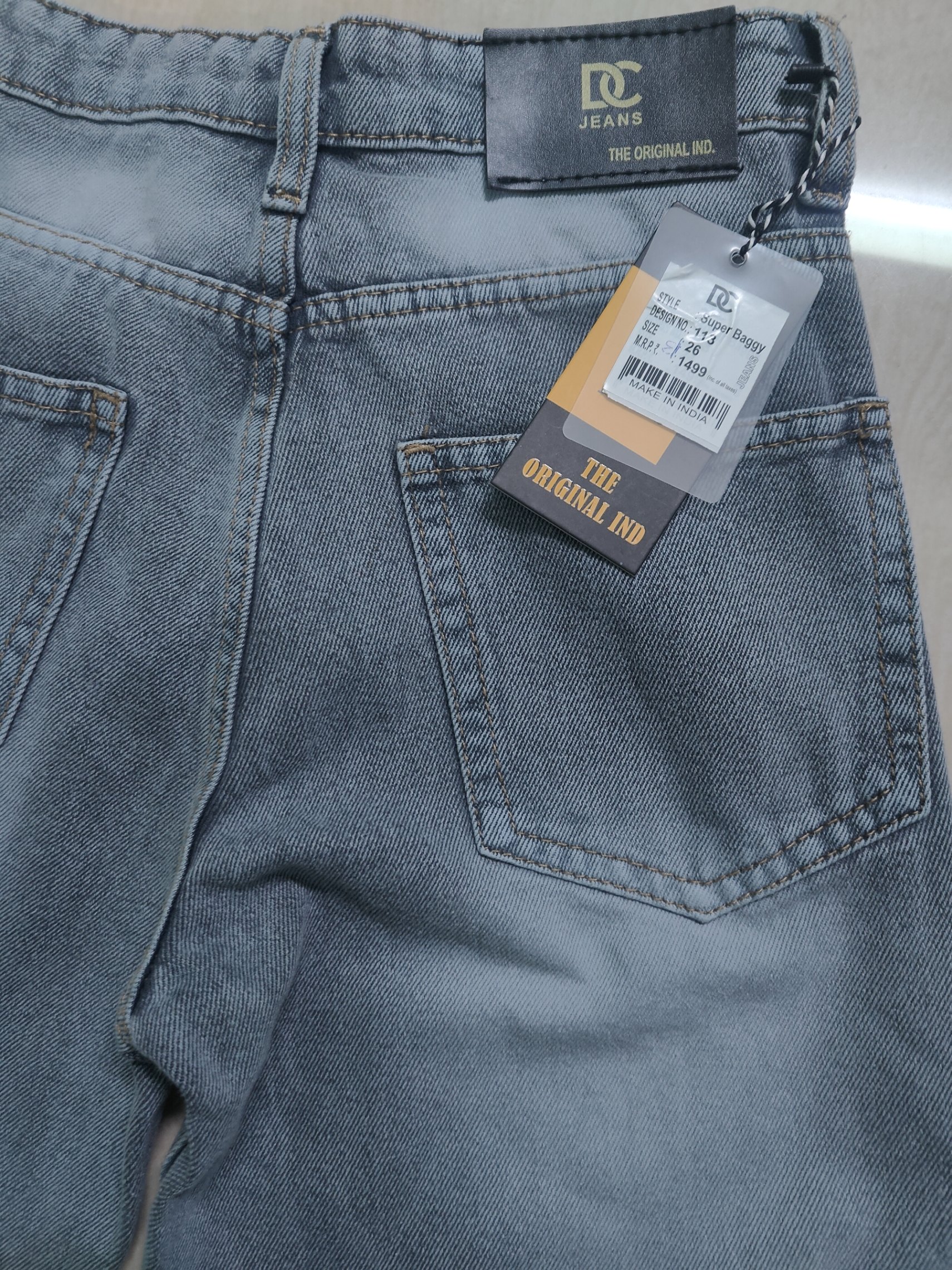 Greyish blue jean - W26 — pre-loved Bottoms on Slayyitt