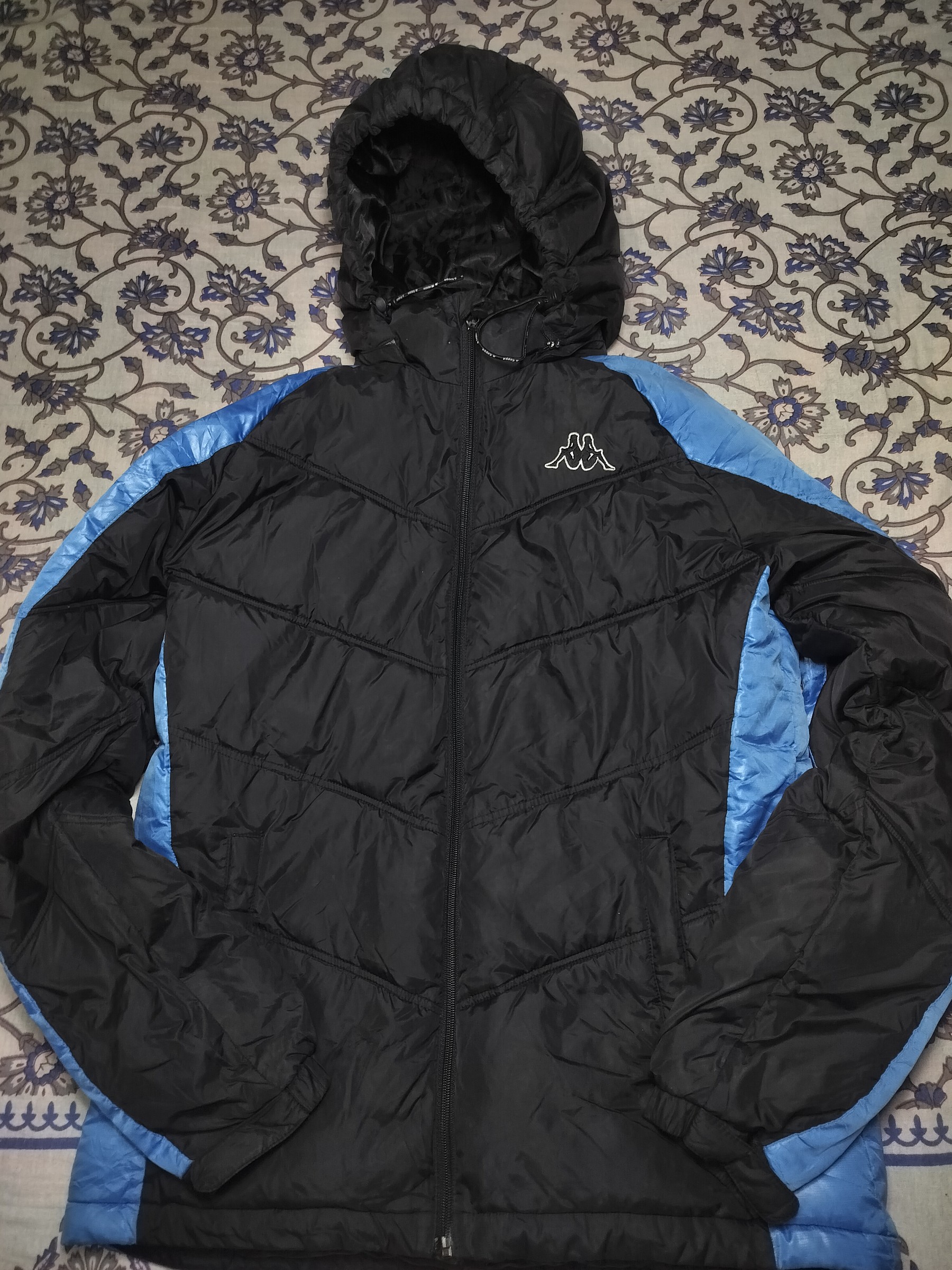 Kappa puffer jacket men — pre-loved Outerwear on Slayyitt