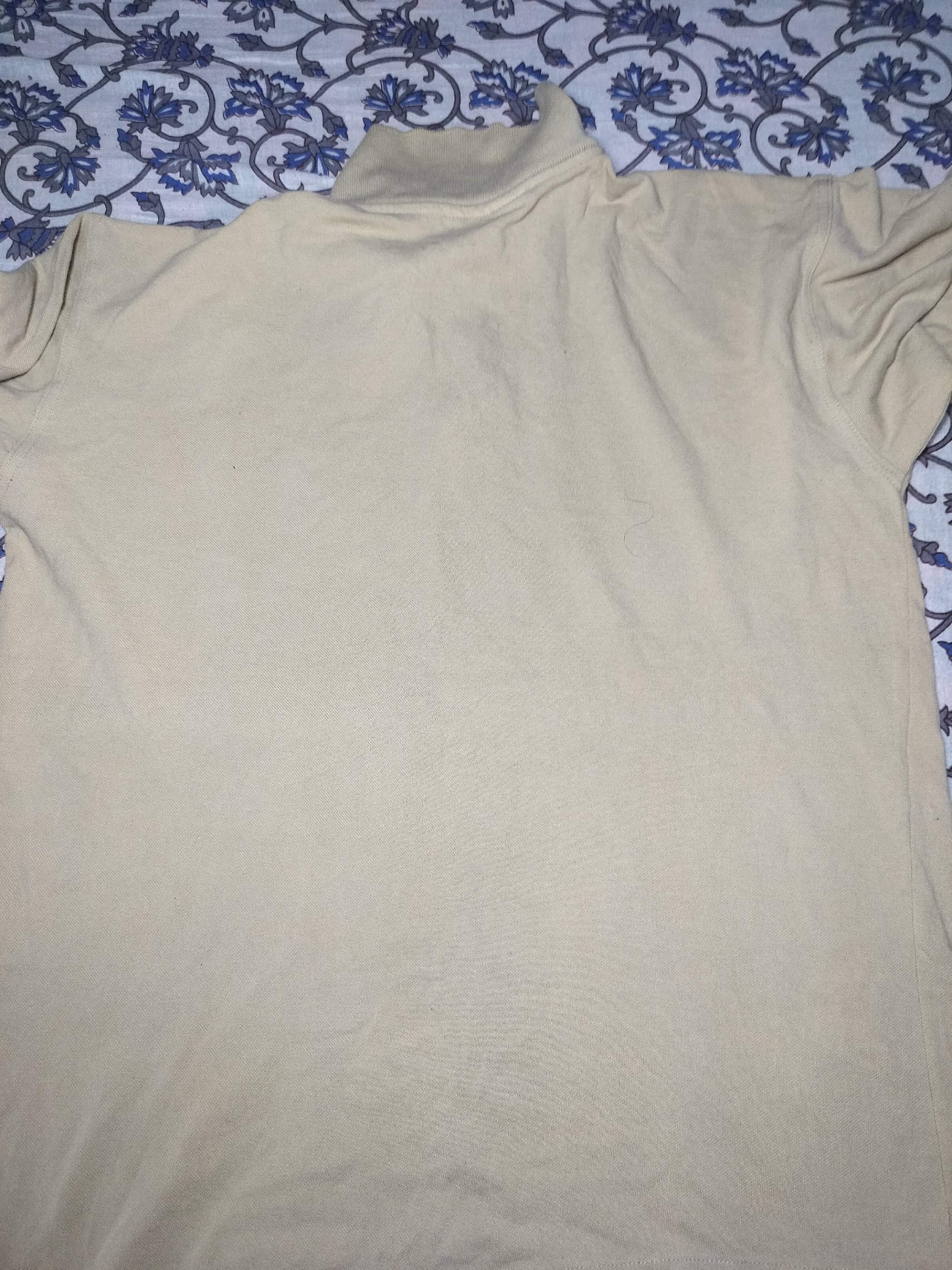 Lacoste tshirt — pre-loved Vintage & Thrift on Slayyitt