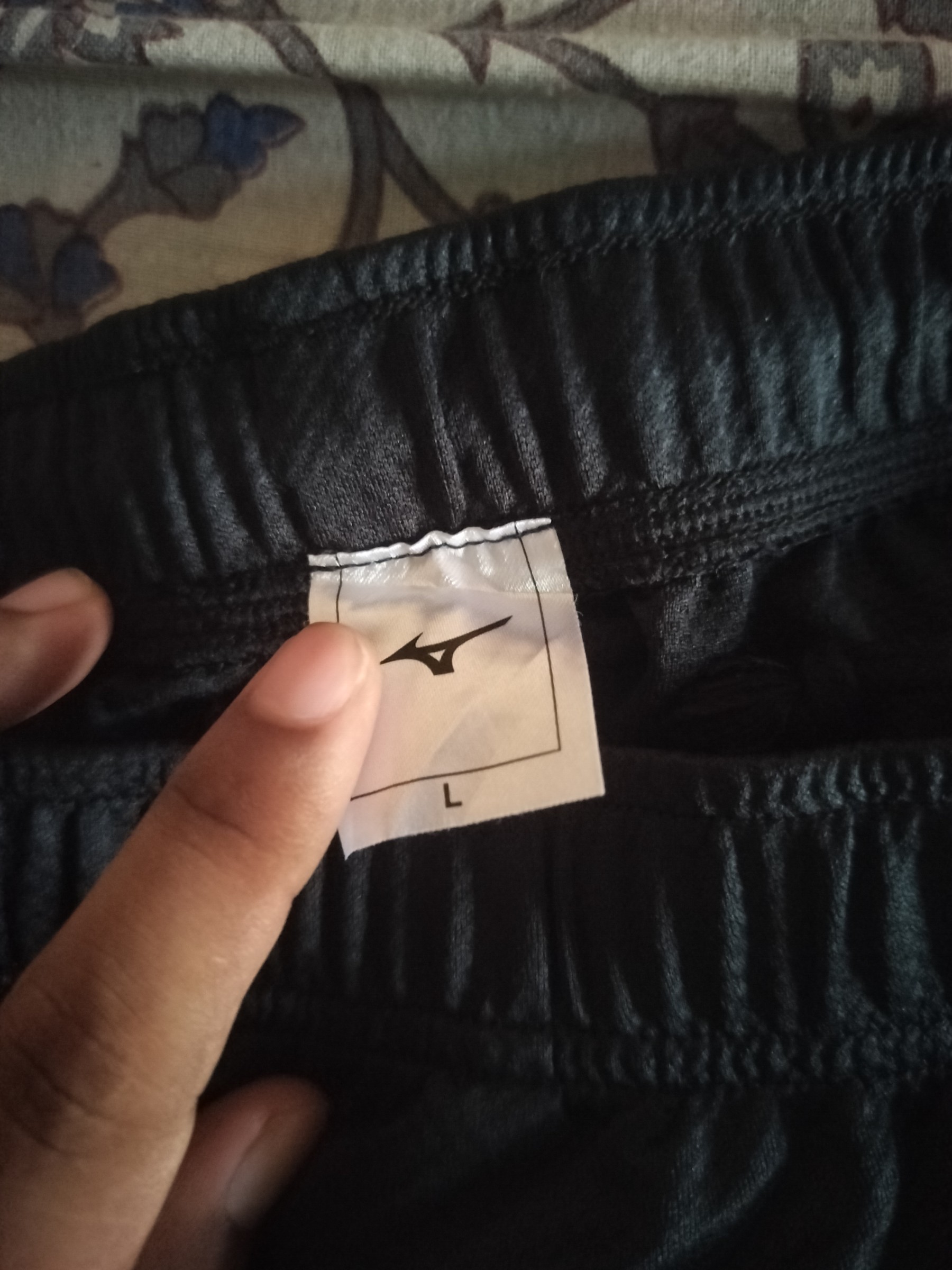 Short men — pre-loved Activewear / Sportswear on Slayyitt