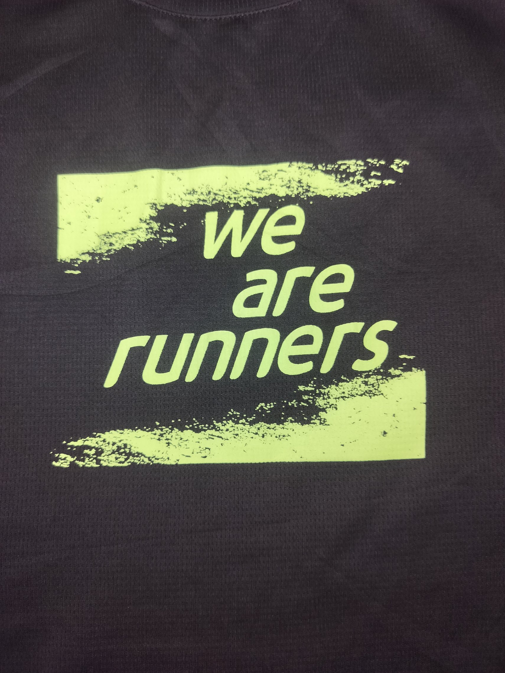 We Are Runner Tshirt Men — pre-loved Vintage & Thrift on Slayyitt