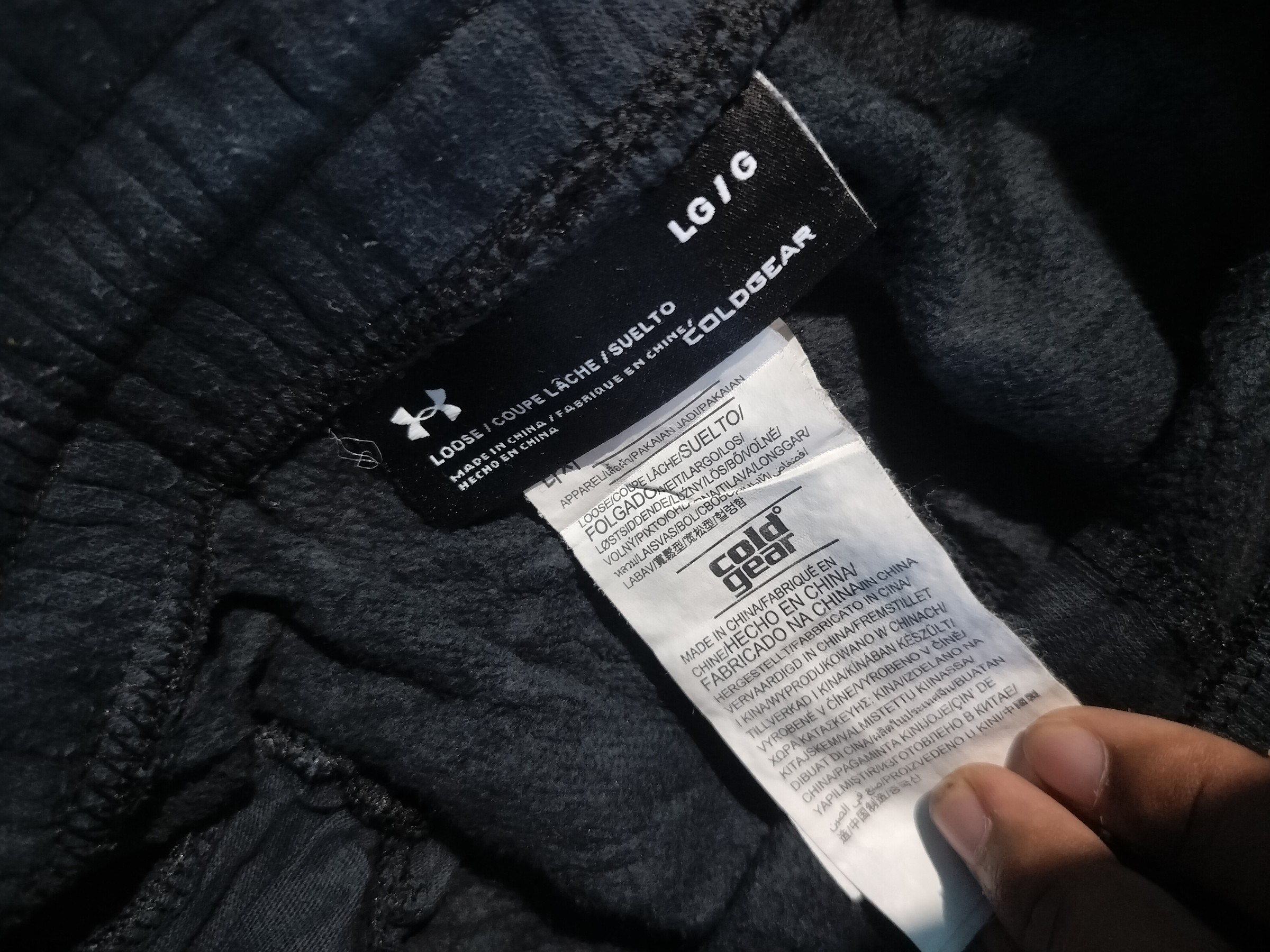 Under Armour track pant — pre-loved Activewear / Sportswear on Slayyitt
