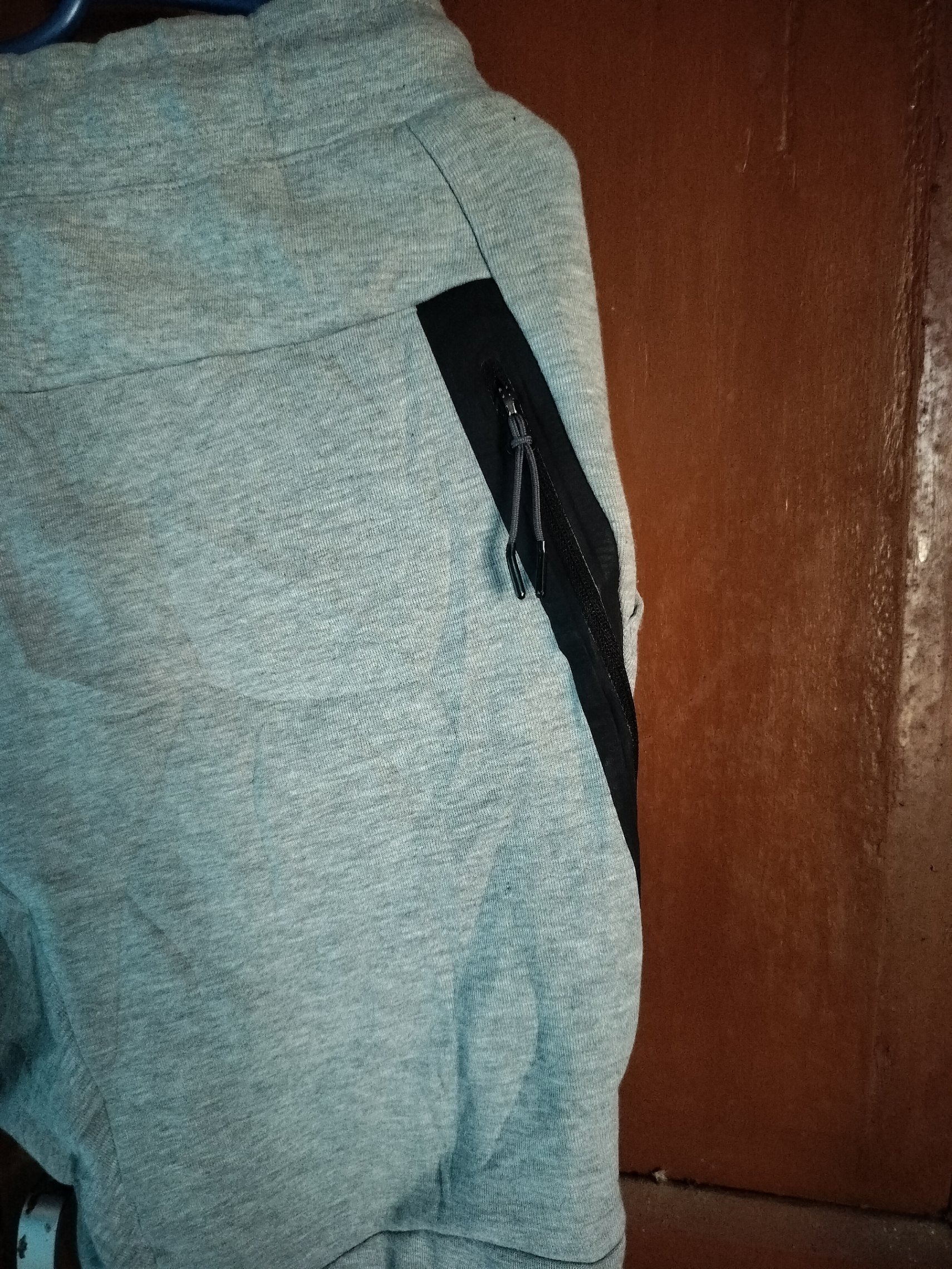 Nike track pant — pre-loved Activewear / Sportswear on Slayyitt