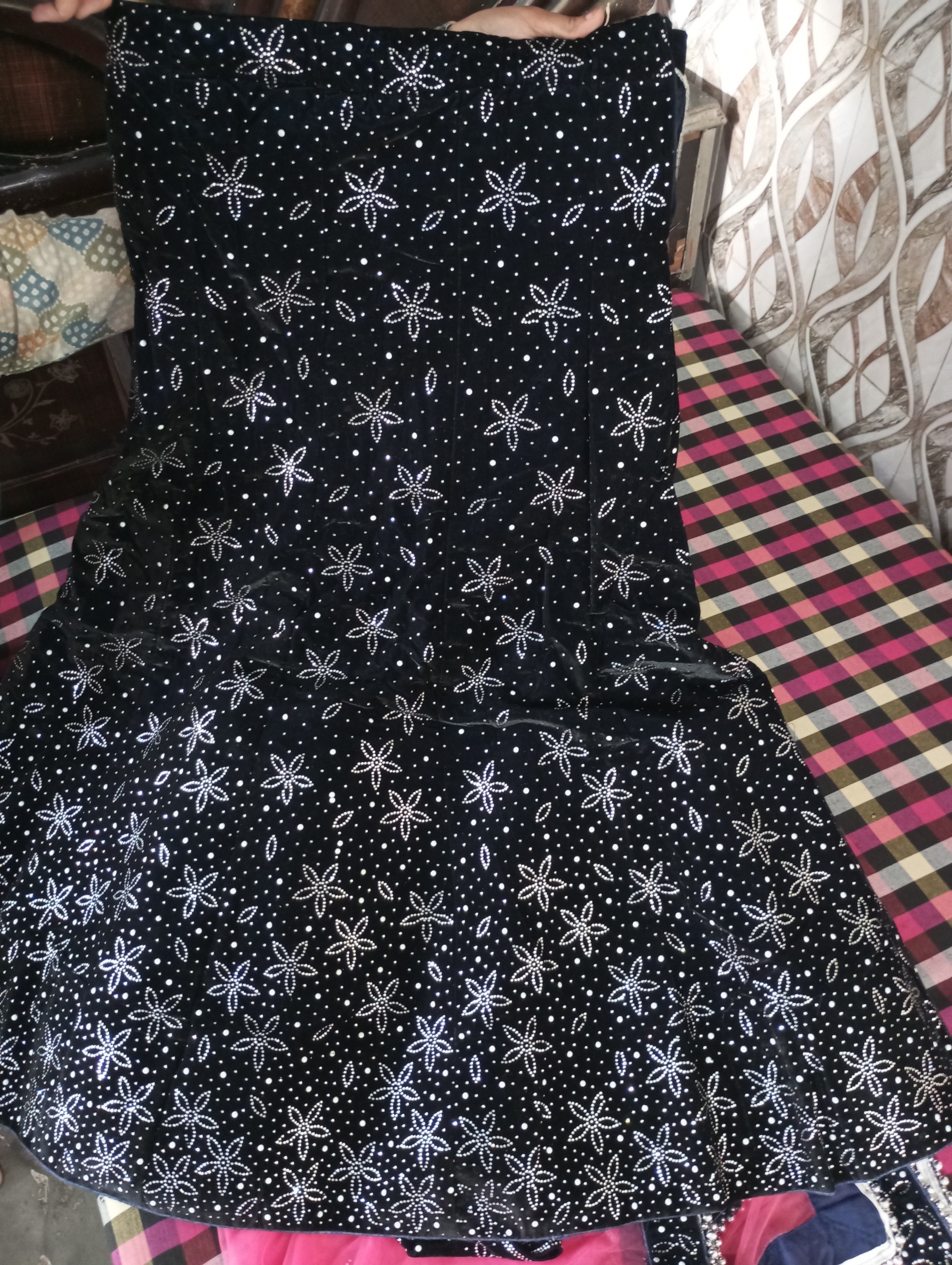 Lehnga black and pink — pre-loved Indian Festival & Wedding Wear on Slayyitt