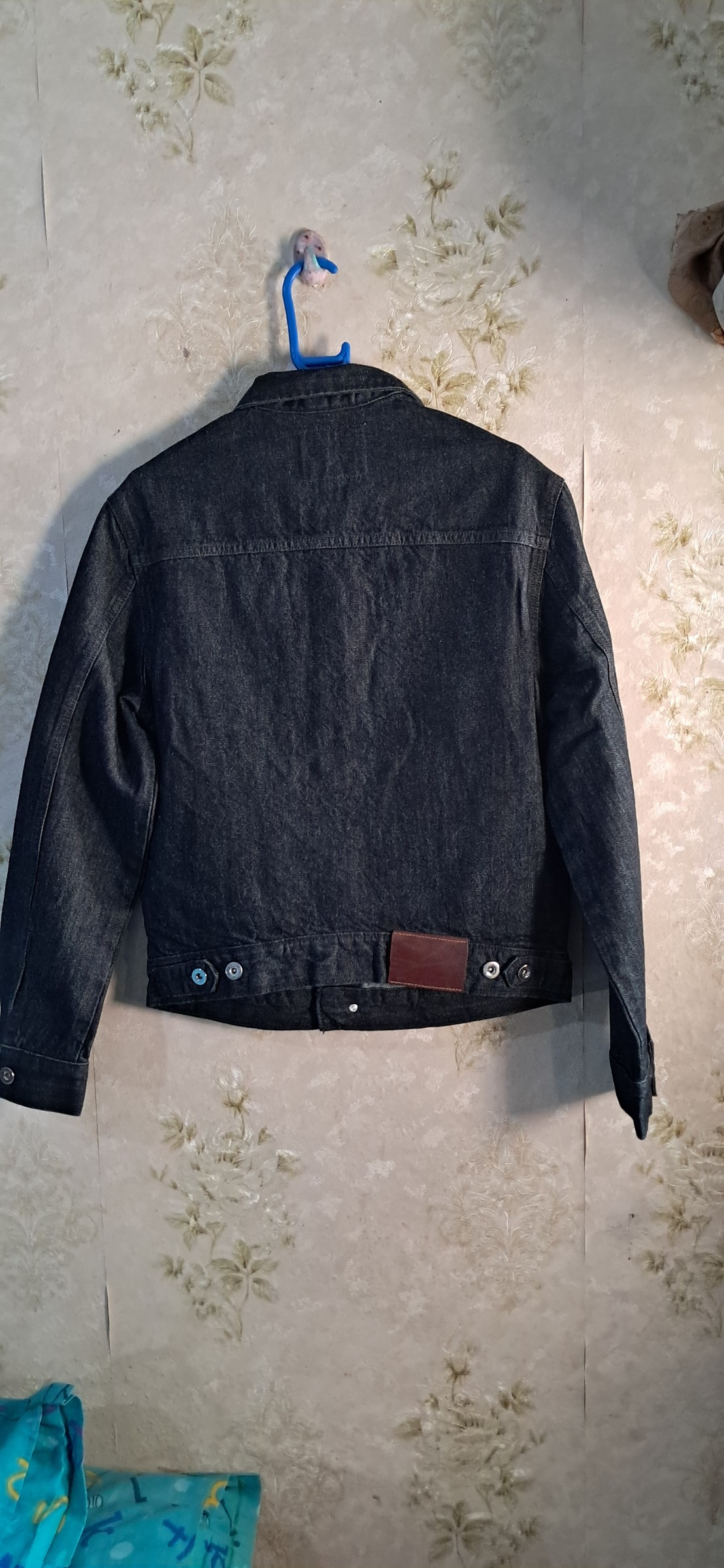 Blue Raw Denim jacket — pre-loved Outerwear on Slayyitt