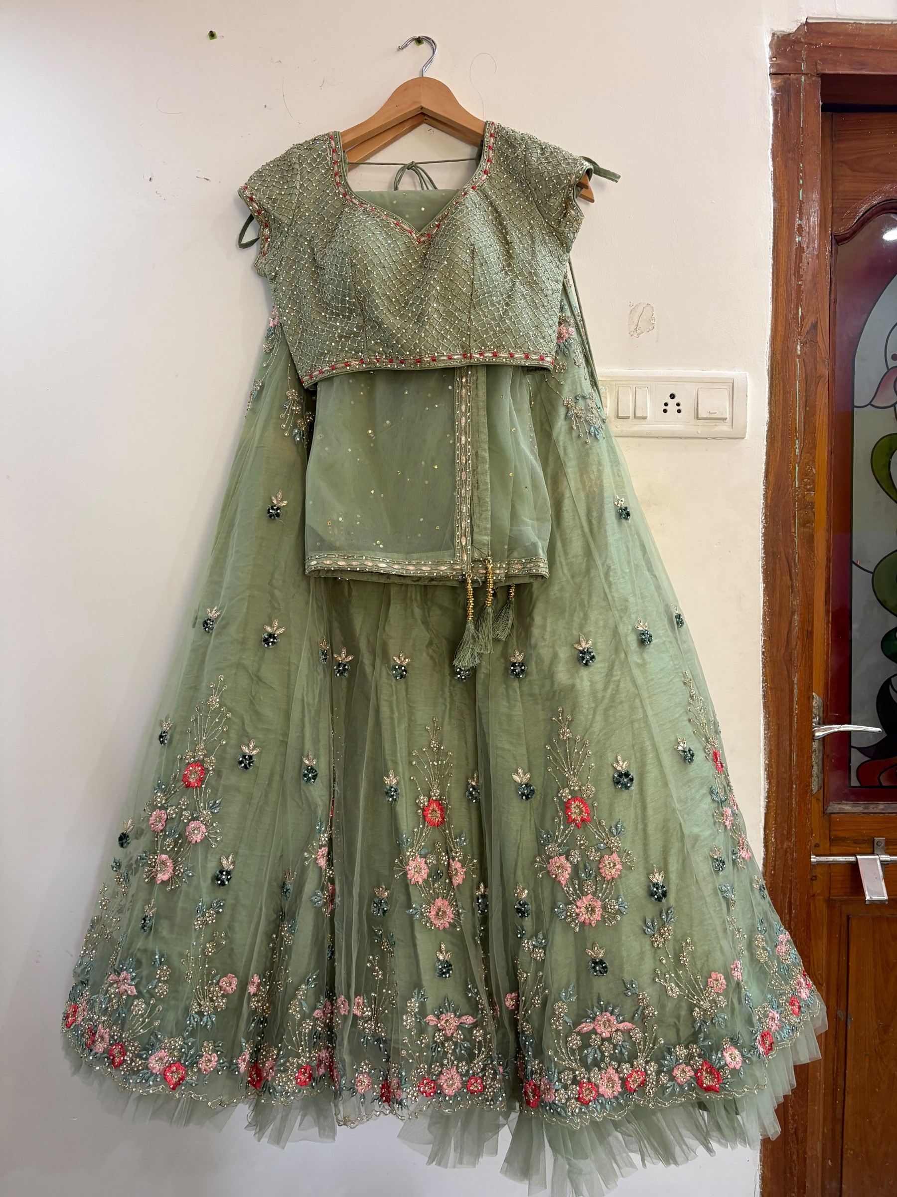 Mebaz lehengha — pre-loved Ethnic Wear on Slayyitt
