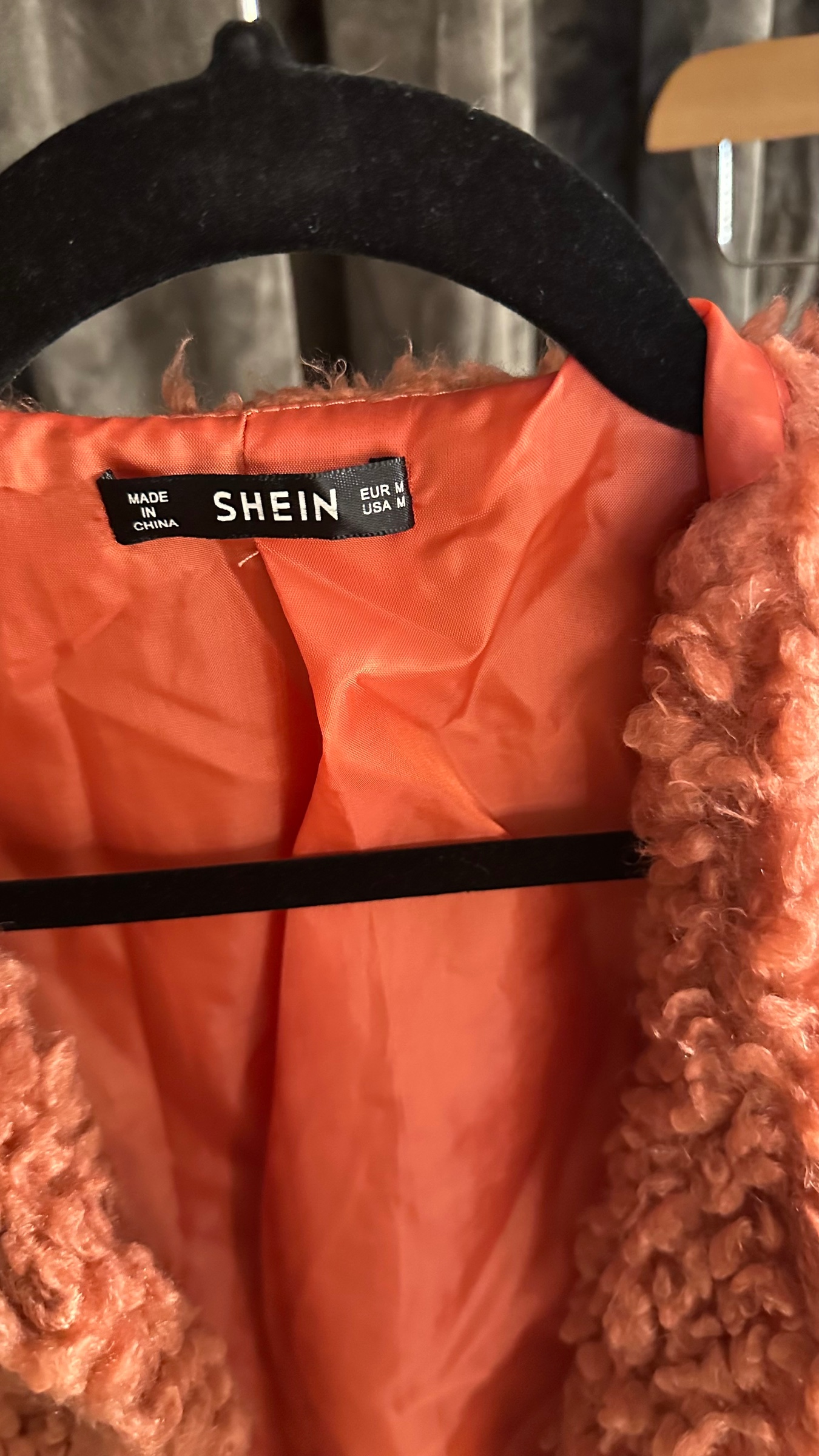 Teddy jaket — pre-loved Seasonal Categories on Slayyitt