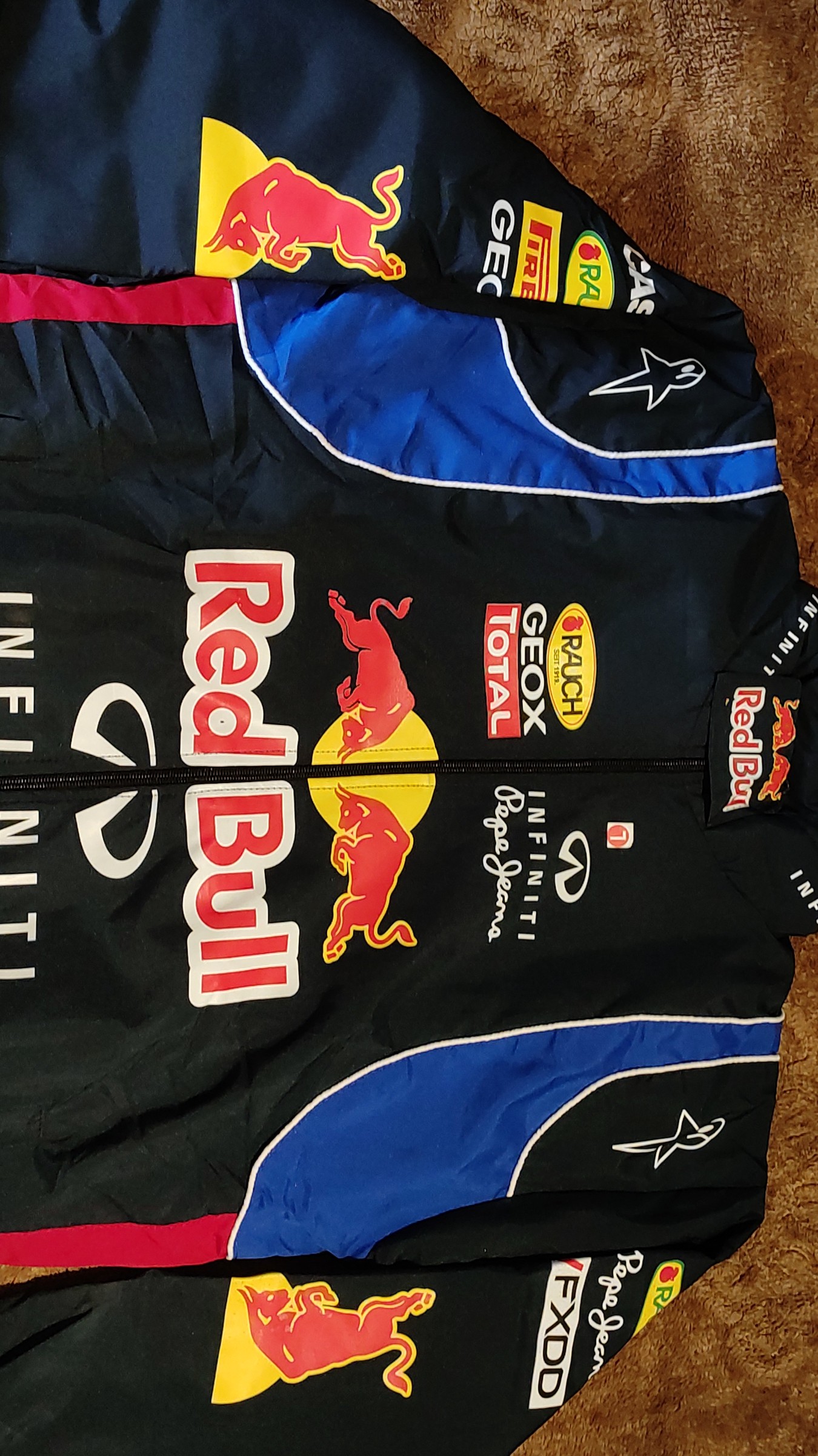 Redbull racing jacket size available from s to xxl — pre-loved Tops on Slayyitt