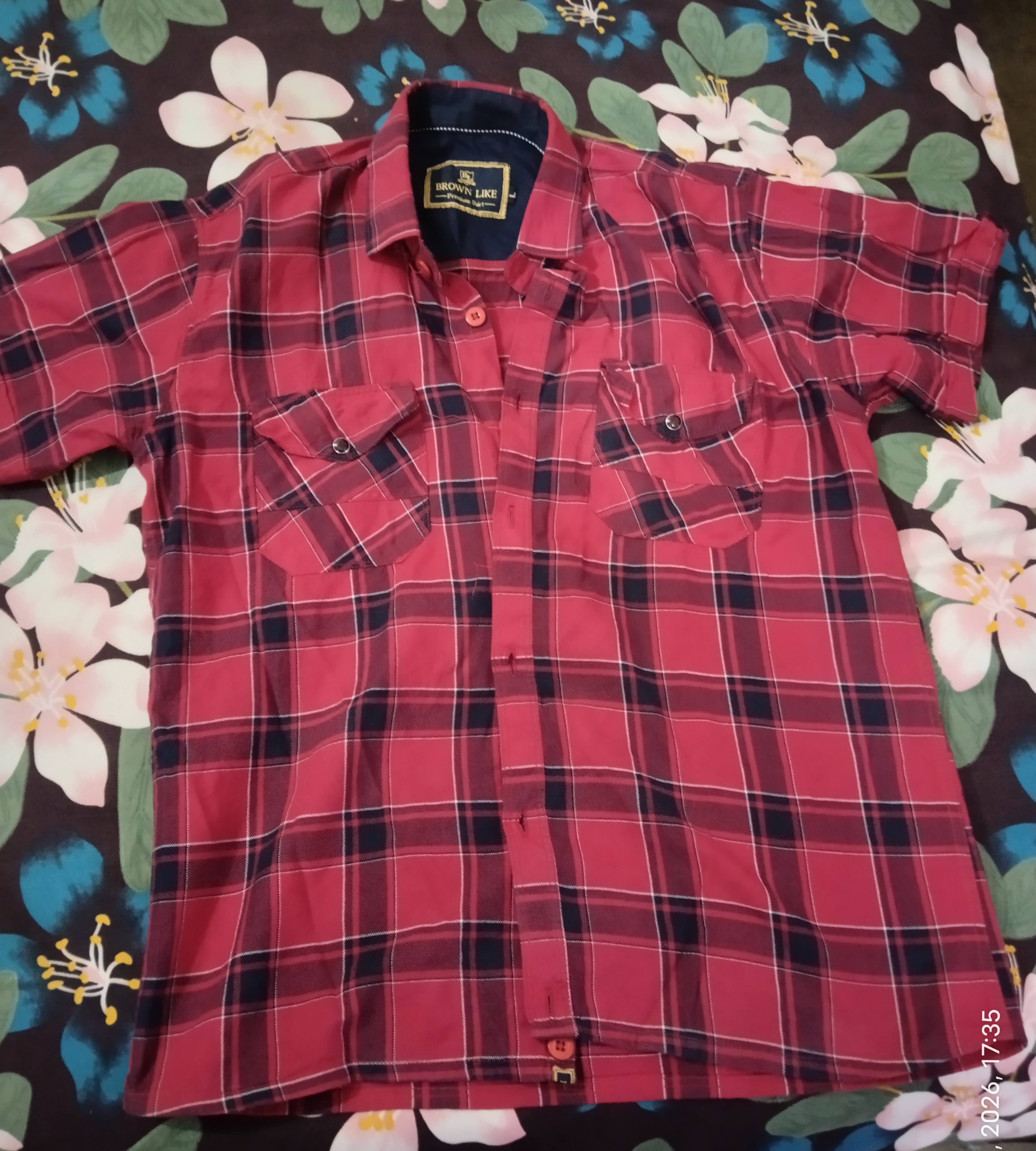 Red check shirt,size L — pre-loved Tops on Slayyitt