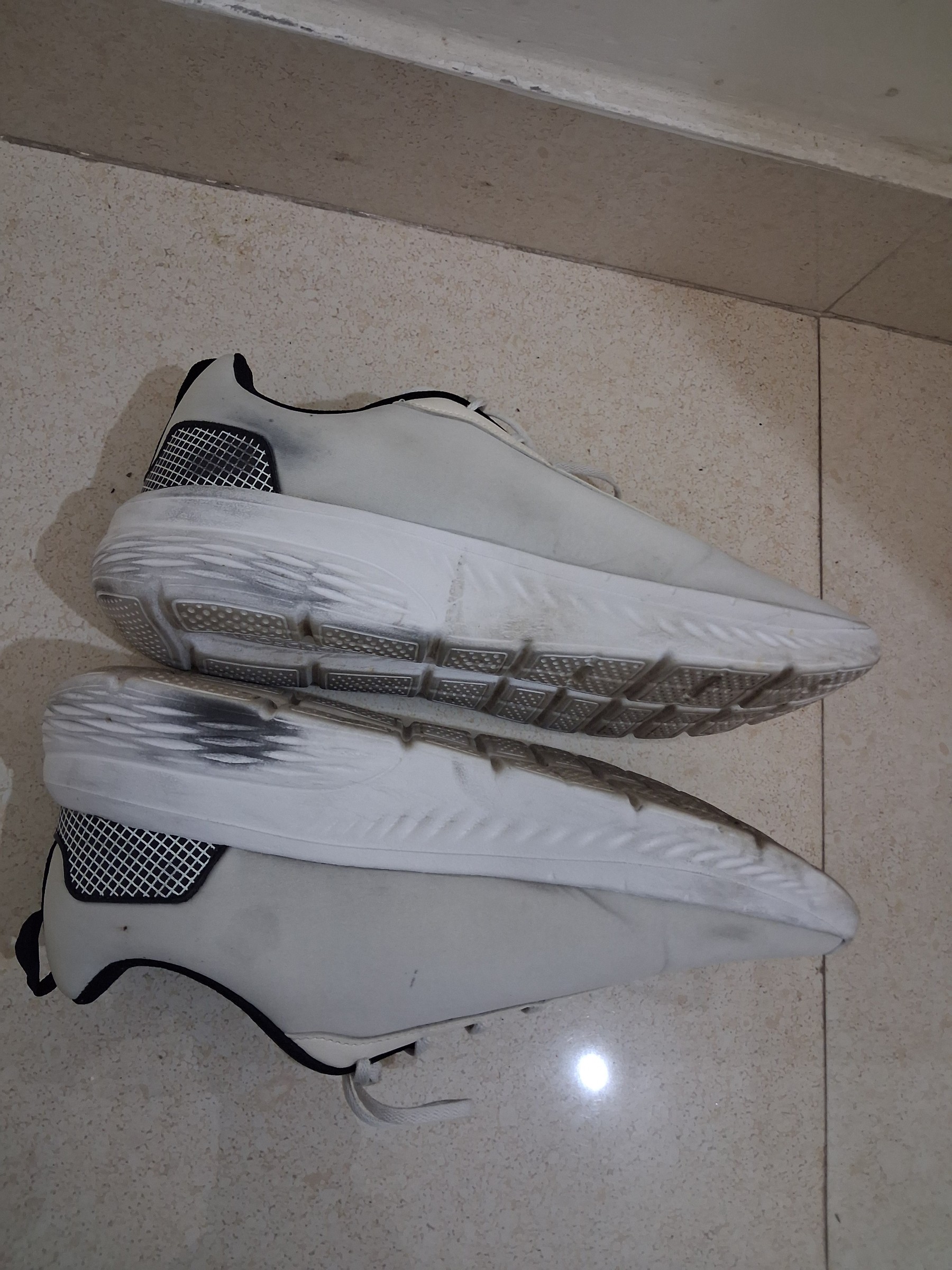 Adidas shoes — pre-loved Footwear on Slayyitt