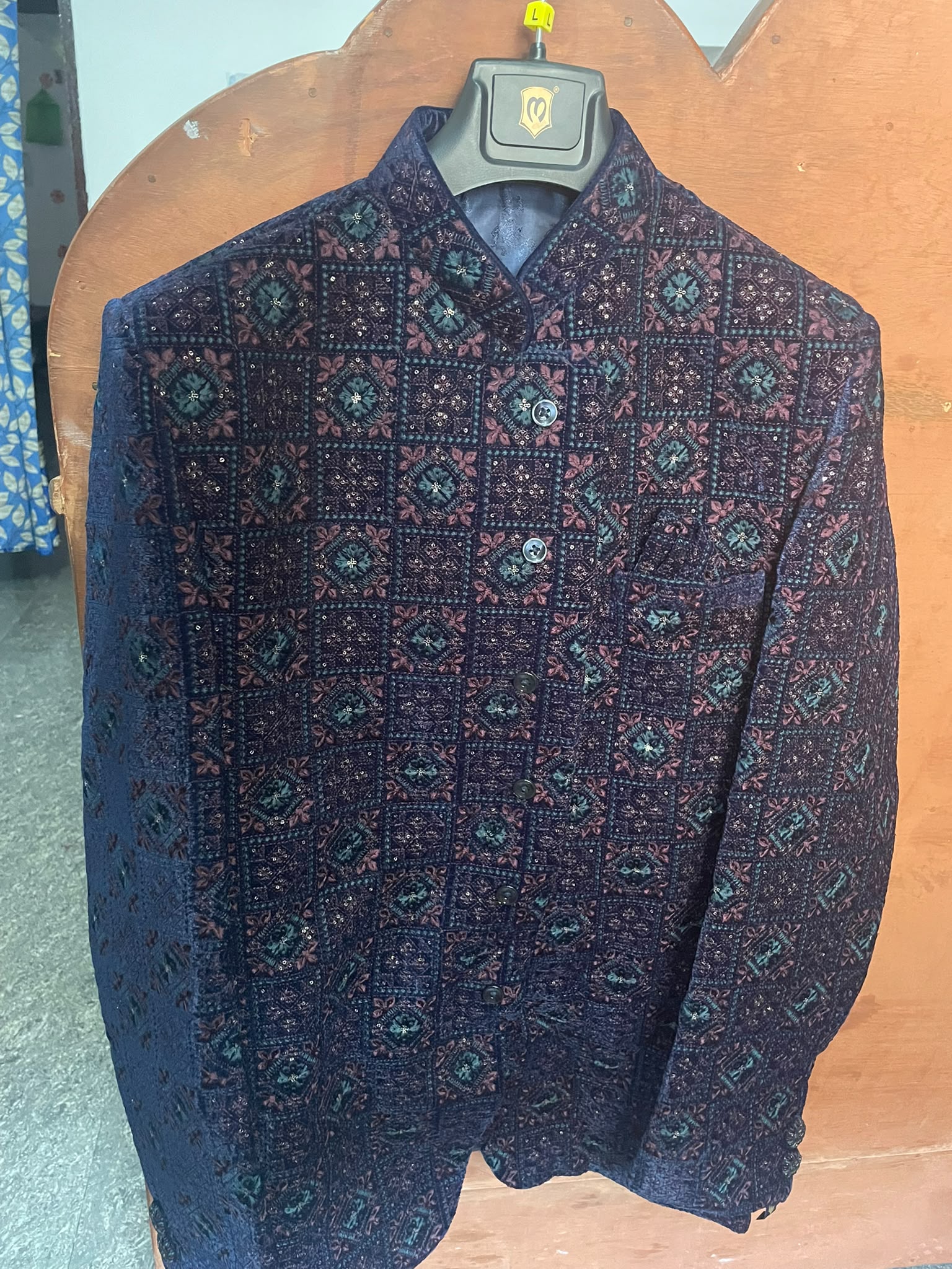 Manywar Navy Blue and Wine Velvet Jodhpuri Set — pre-loved Indian Festival & Wedding Wear on Slayyitt