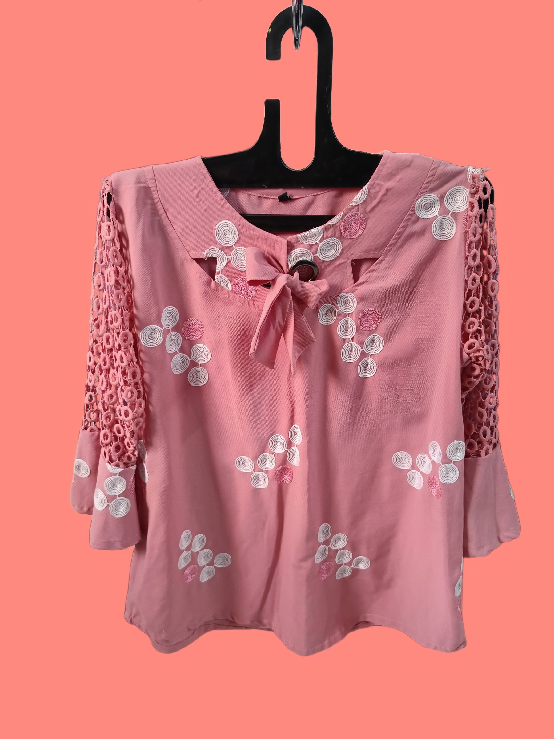 Pink Blossom Lace Sleeve Top — pre-loved Tops on Slayyitt