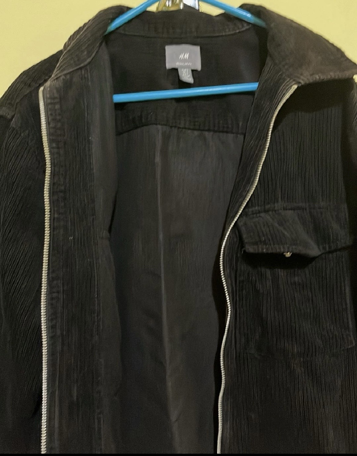 Jacket — pre-loved Tops on Slayyitt