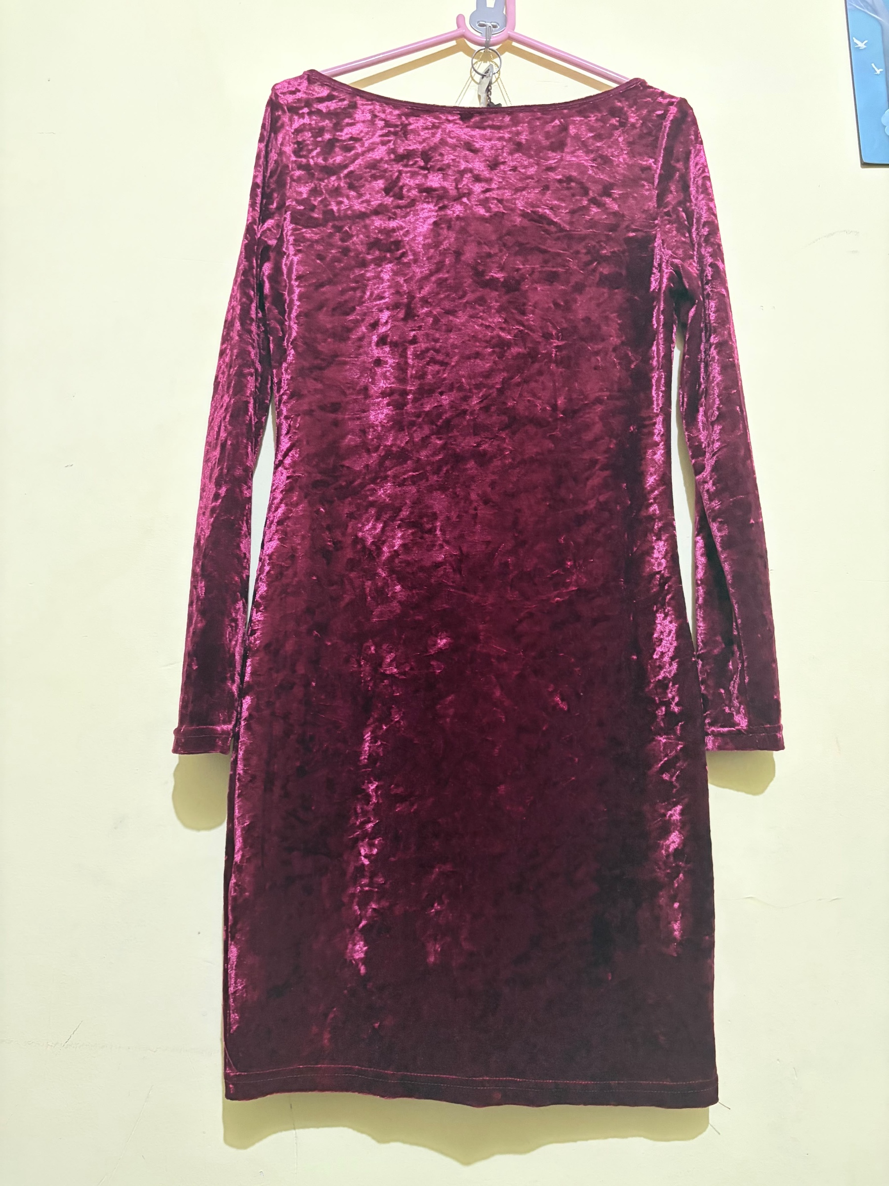 Dress — pre-loved Dresses & One-Pieces on Slayyitt