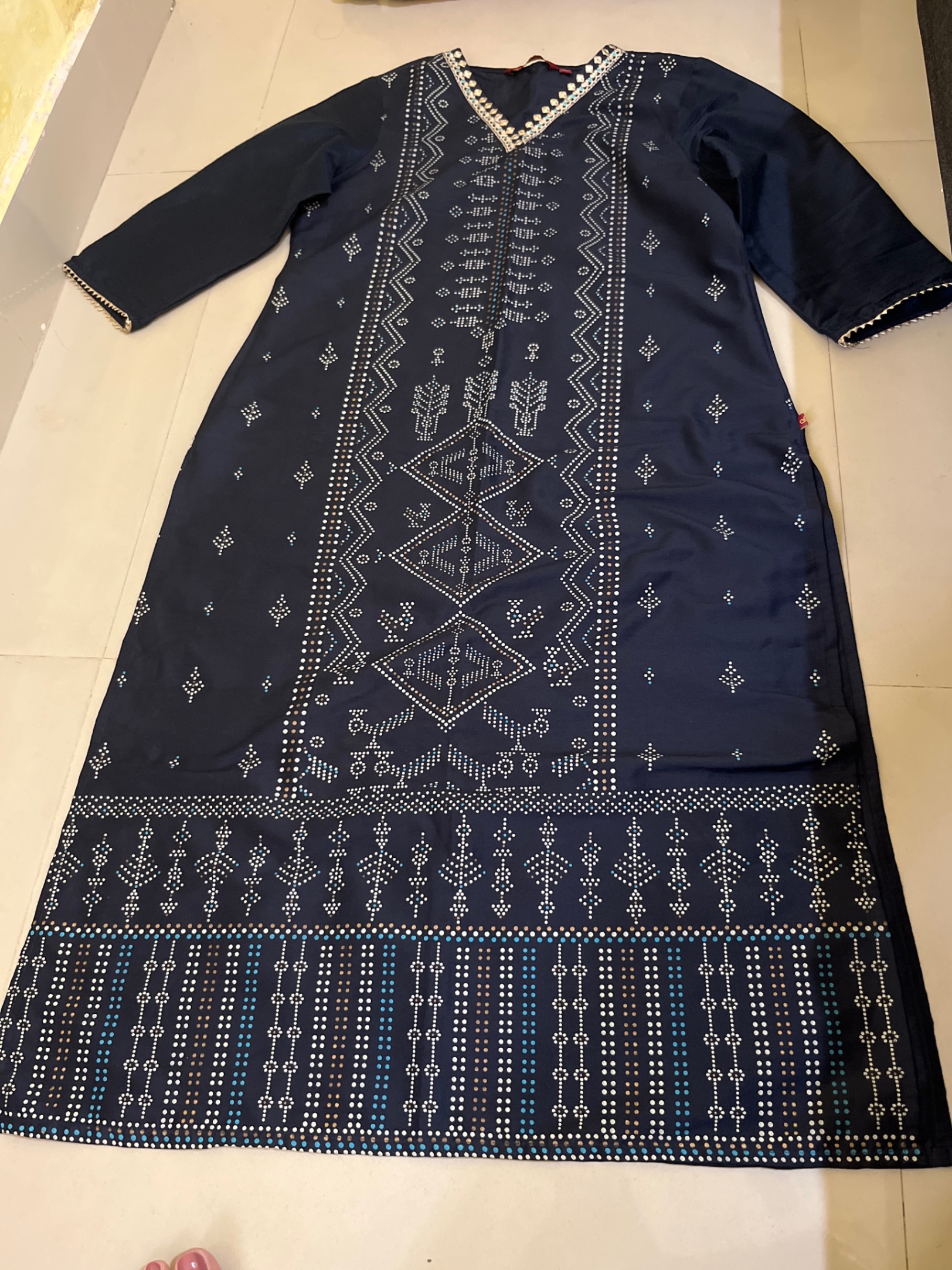 Kurta with bottom — pre-loved Ethnic Wear on Slayyitt