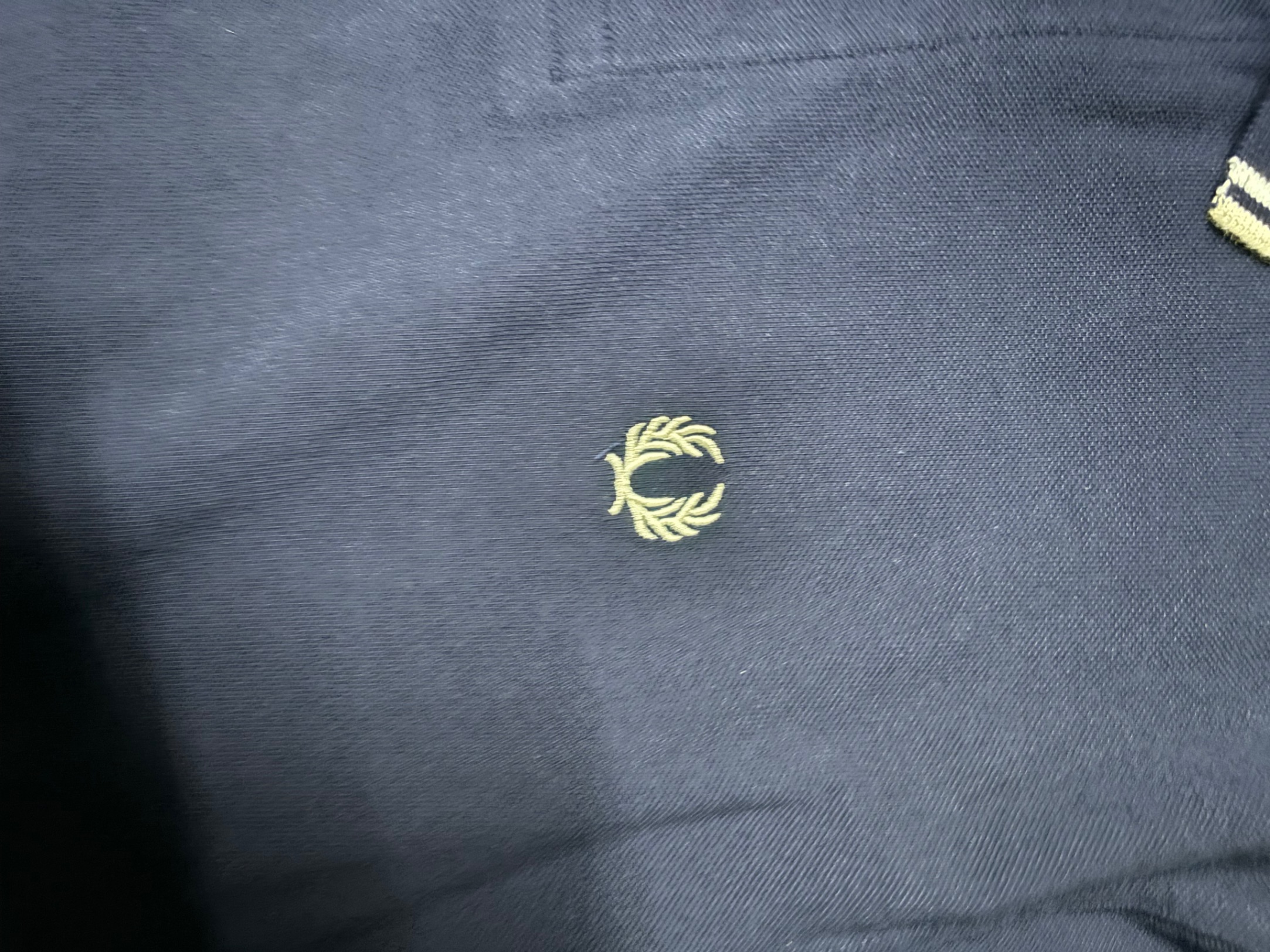 Fred Perry  Dark Blue Polo T-Shirt Size : M — pre-loved Tops on Slayyitt