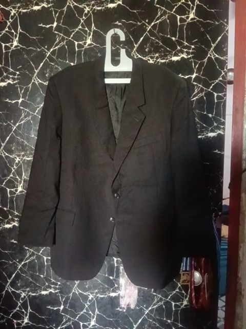 Blazer original branded — pre-loved Outerwear on Slayyitt