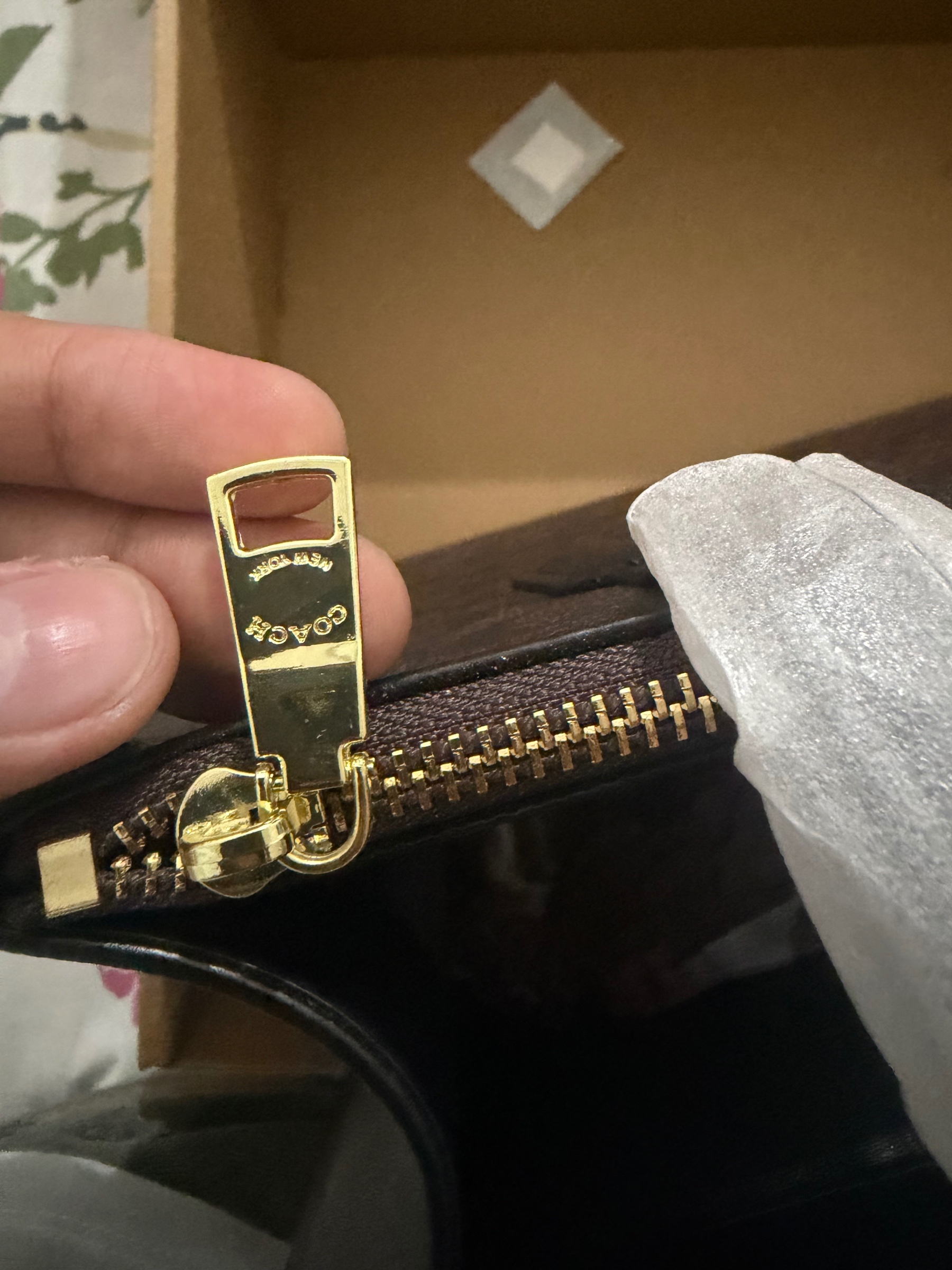 Tote bag — pre-loved Accessories on Slayyitt