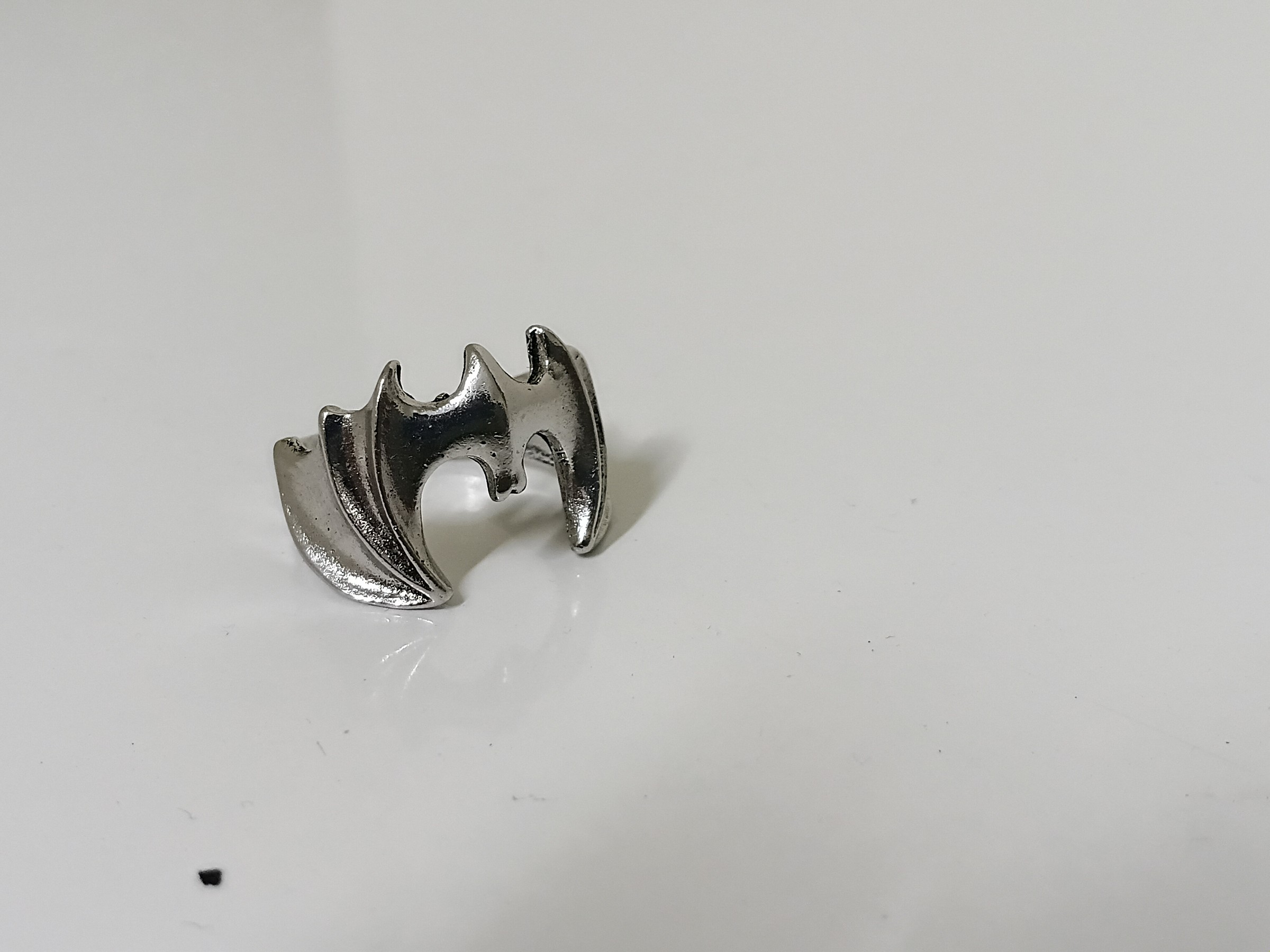 BATMAN RING — pre-loved Accessories on Slayyitt