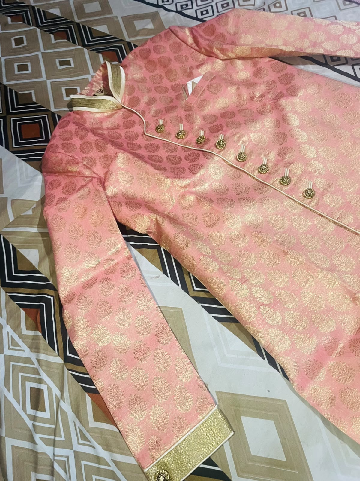Manyavar sherwani full set 1 time used — pre-loved Tops on Slayyitt