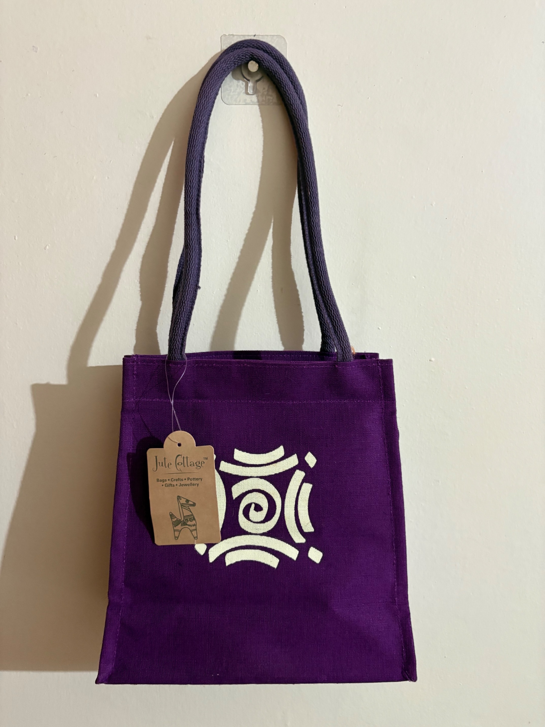 Purple jute tote e — pre-loved Accessories on Slayyitt