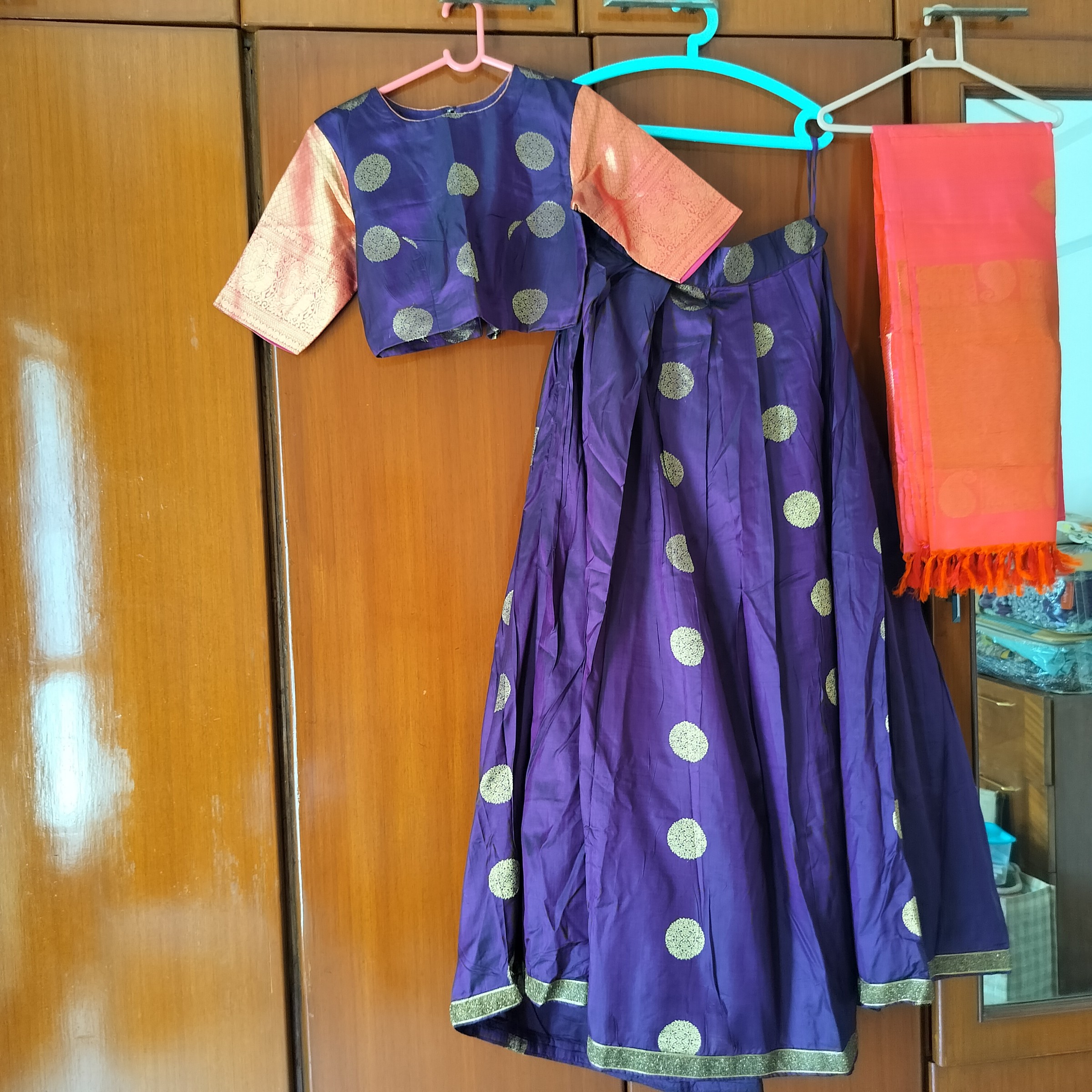 Violet colour floor length skirt — pre-loved Ethnic Wear on Slayyitt