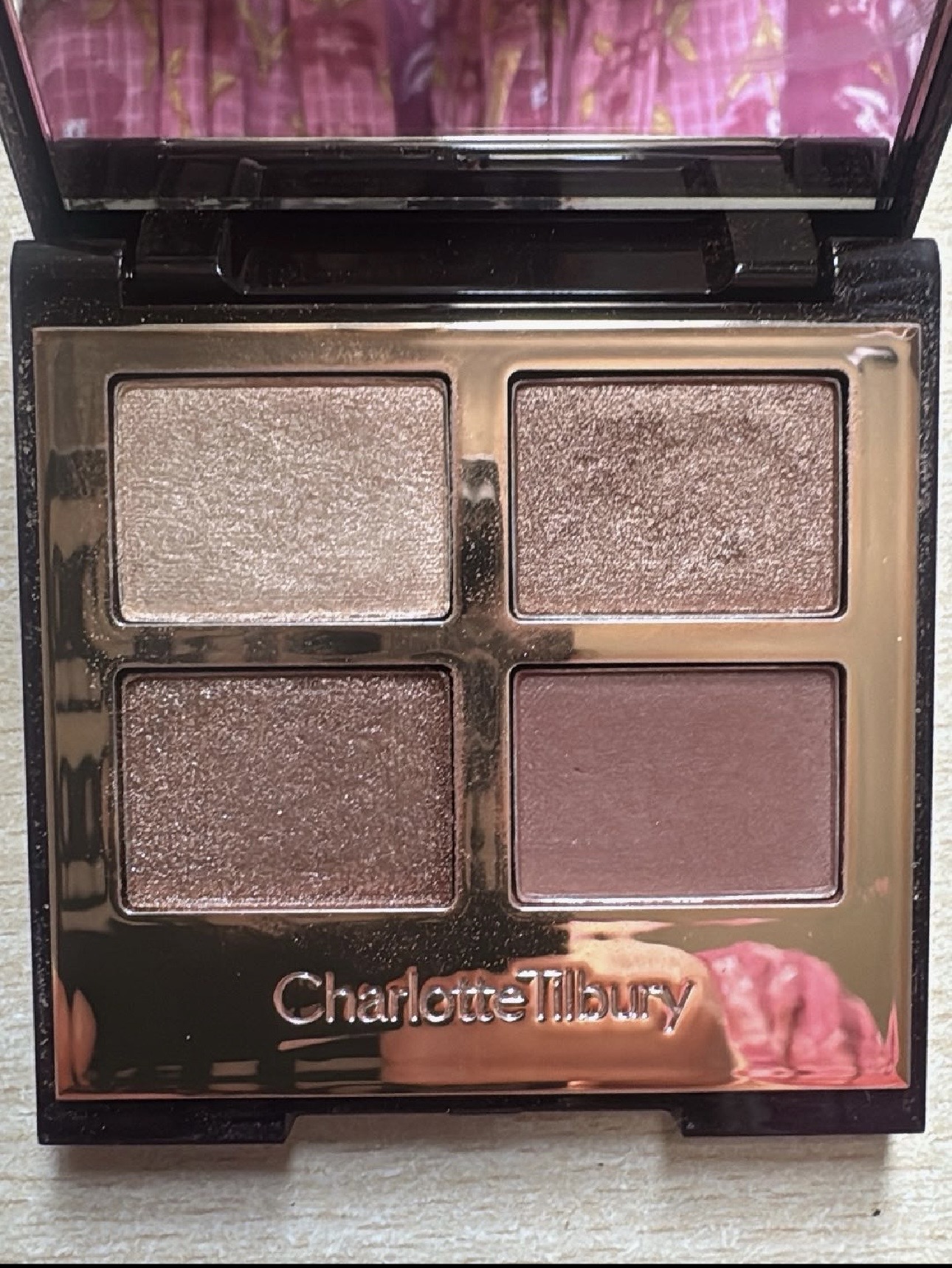 Charlotte Tilbury Eye Shadow Quad - Exaggereyes — pre-loved Accessories on Slayyitt