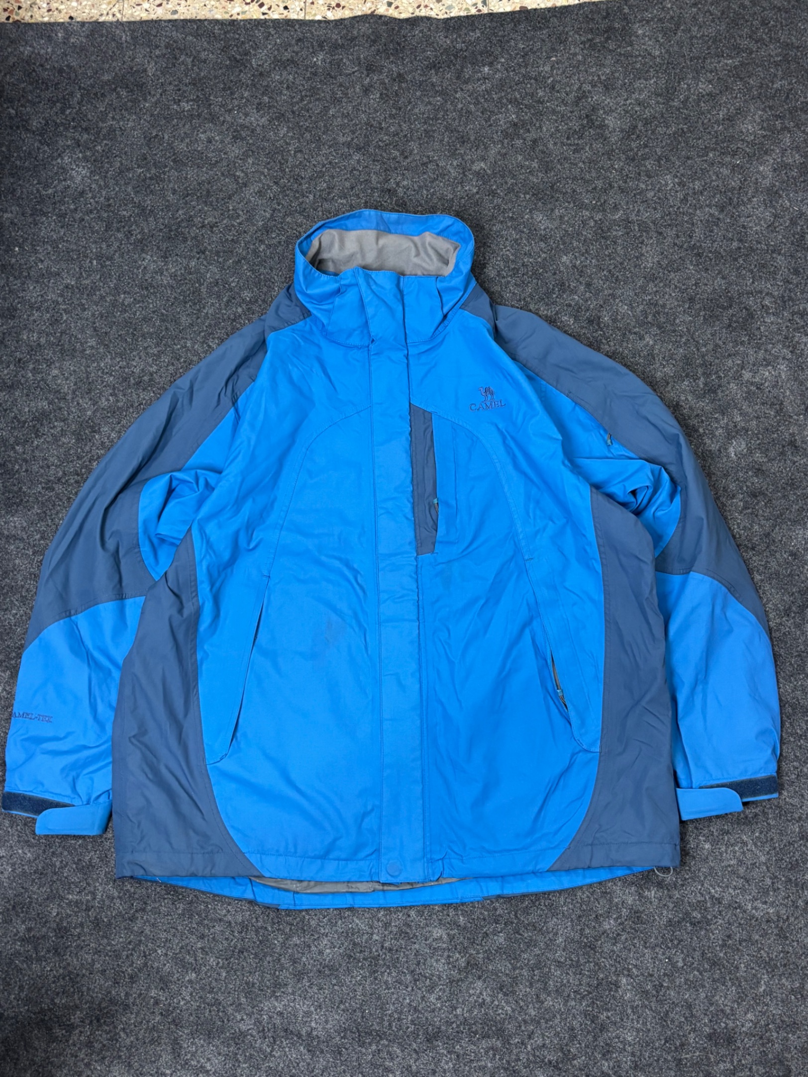 camel blue wind breaker — pre-loved Seasonal Categories on Slayyitt