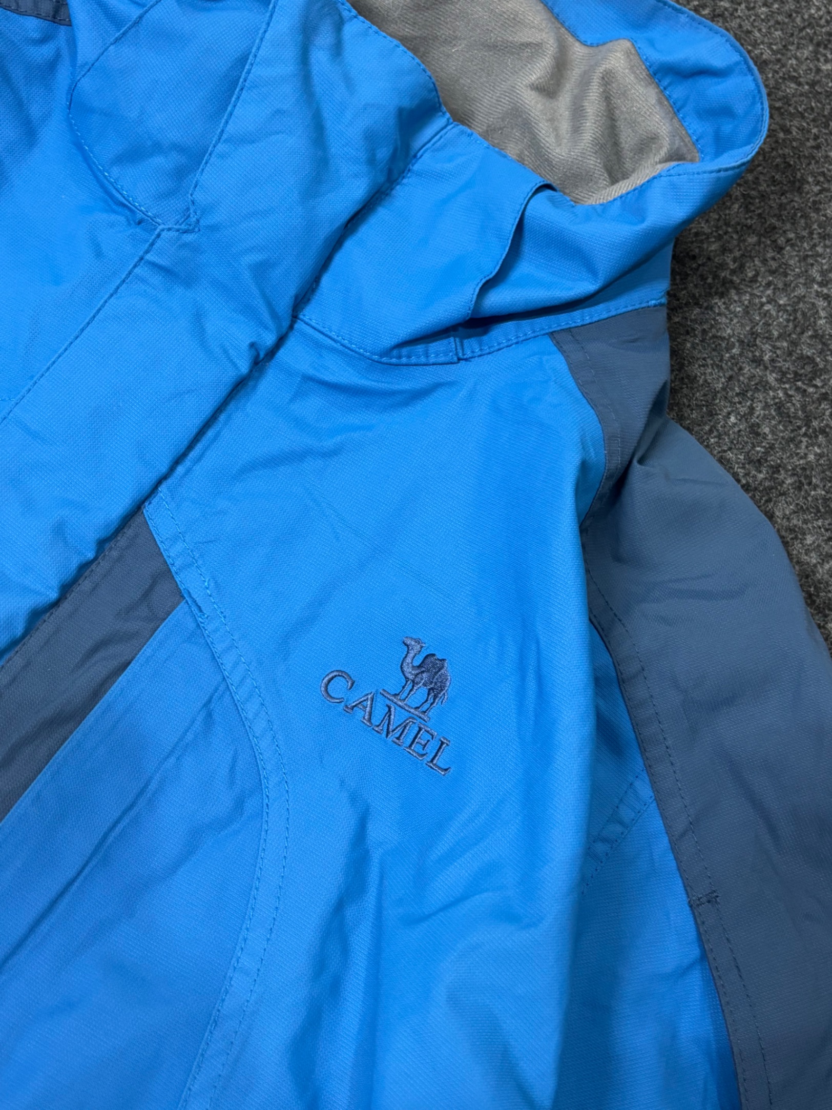 camel blue wind breaker — pre-loved Seasonal Categories on Slayyitt
