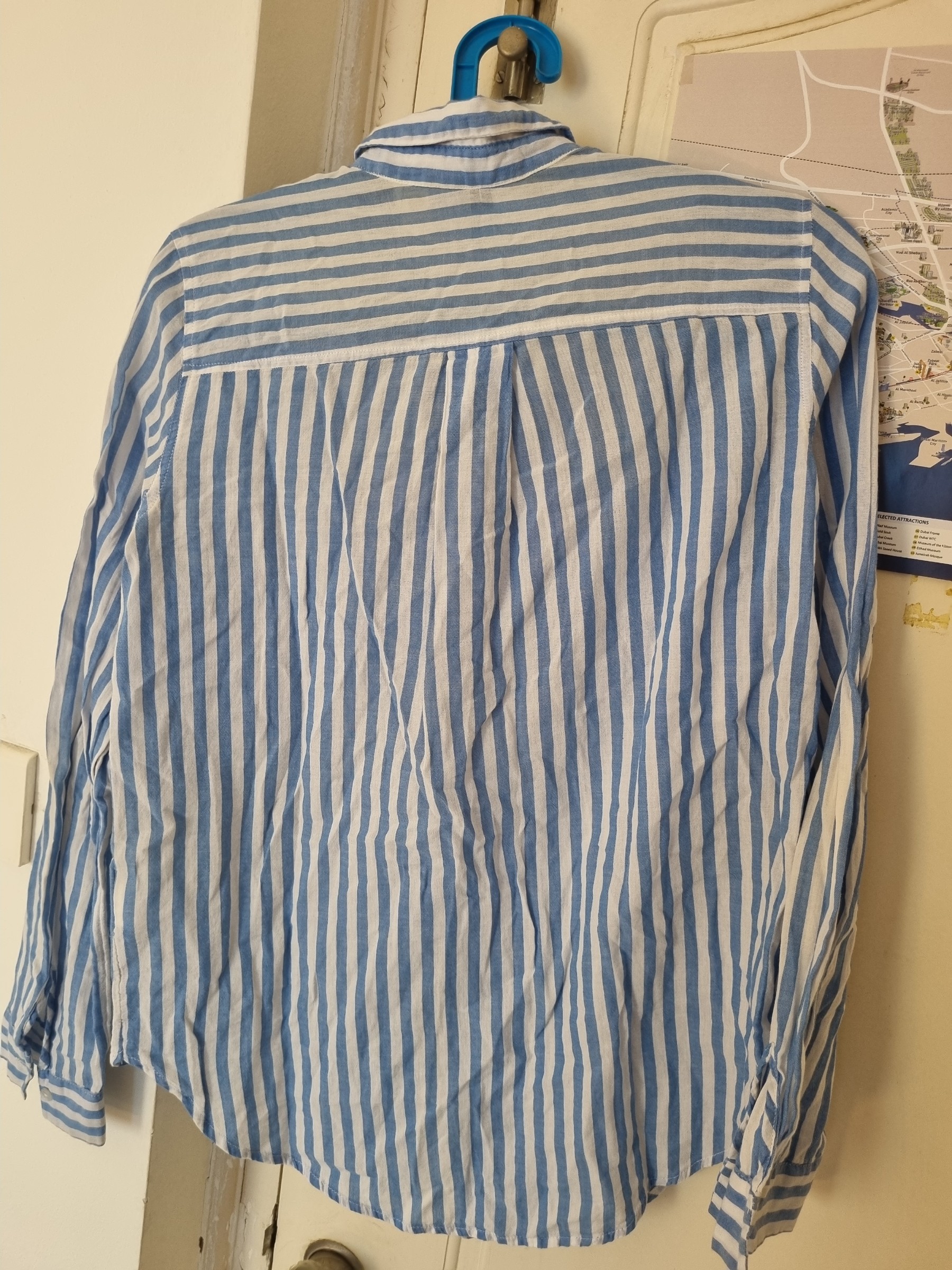 Blue shirt — pre-loved Tops on Slayyitt