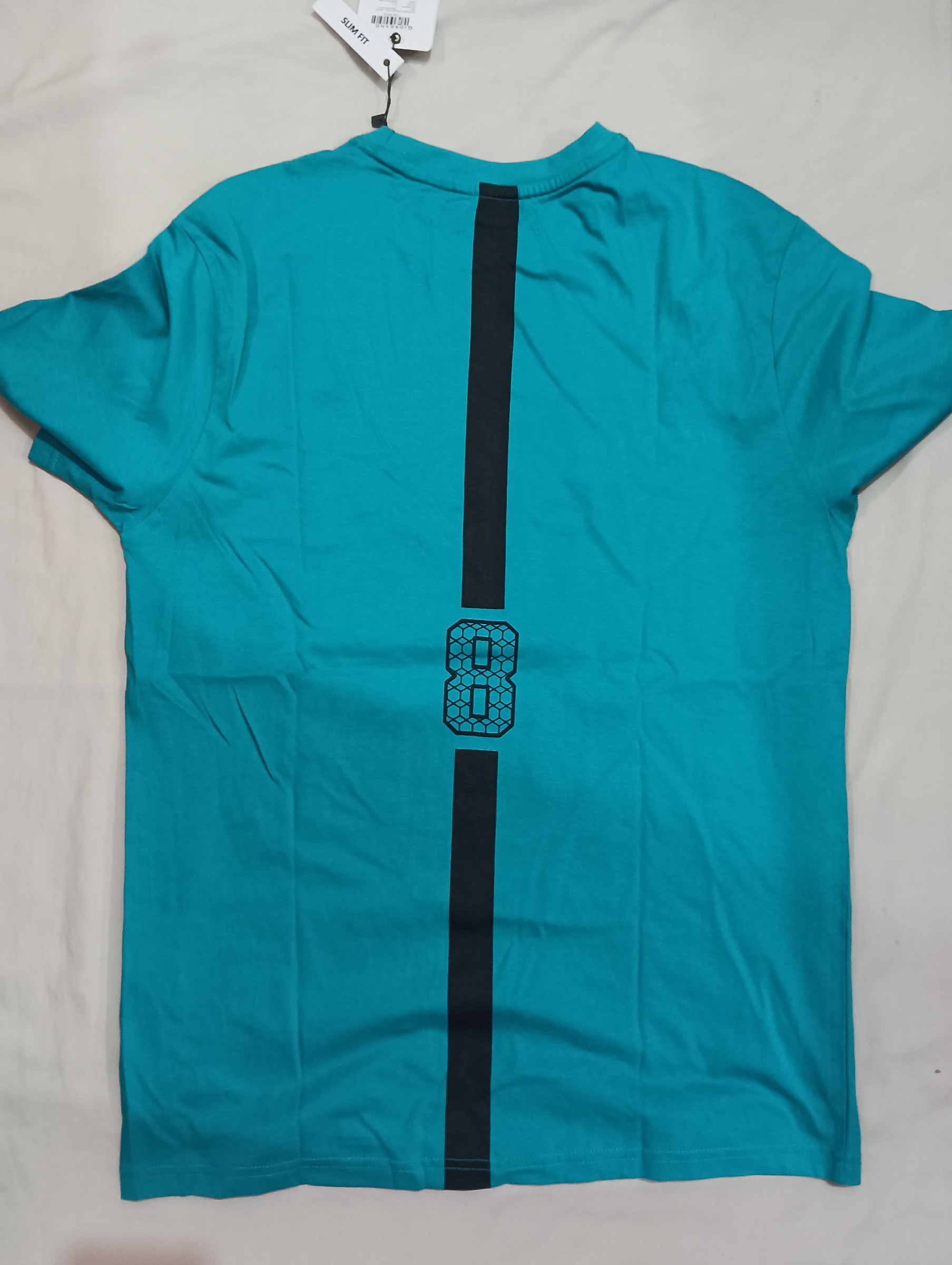 NWT Giordano Men's Teal Graphic Slim Fit T-Shirt - Size L — pre-loved Tops on Slayyitt
