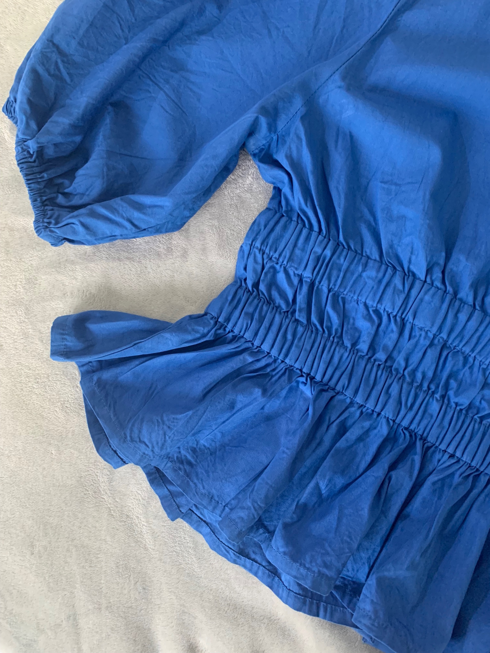Blue Ruched balloon Sleeve Top, L size — pre-loved Tops on Slayyitt