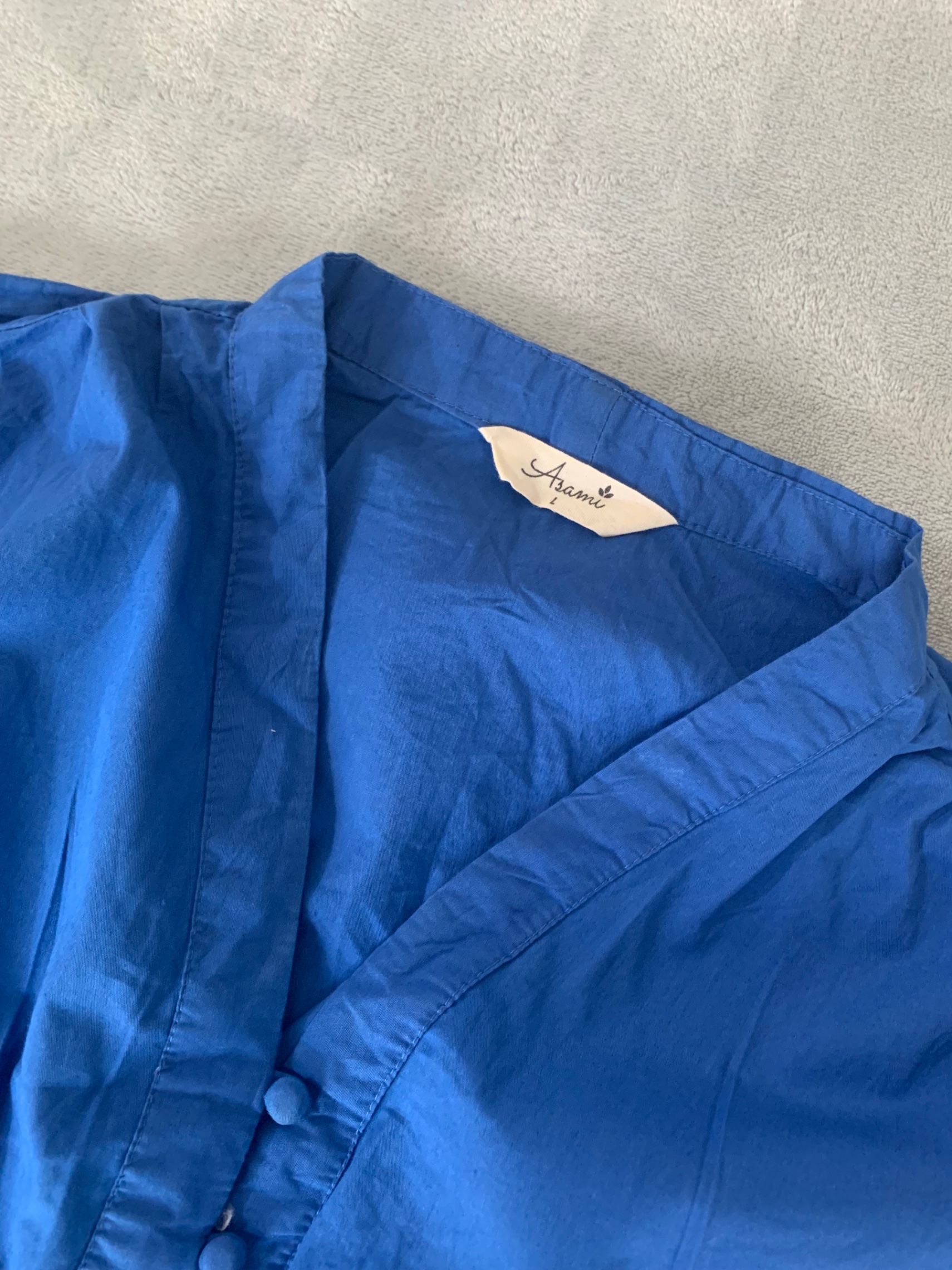 Blue Ruched balloon Sleeve Top, L size — pre-loved Tops on Slayyitt