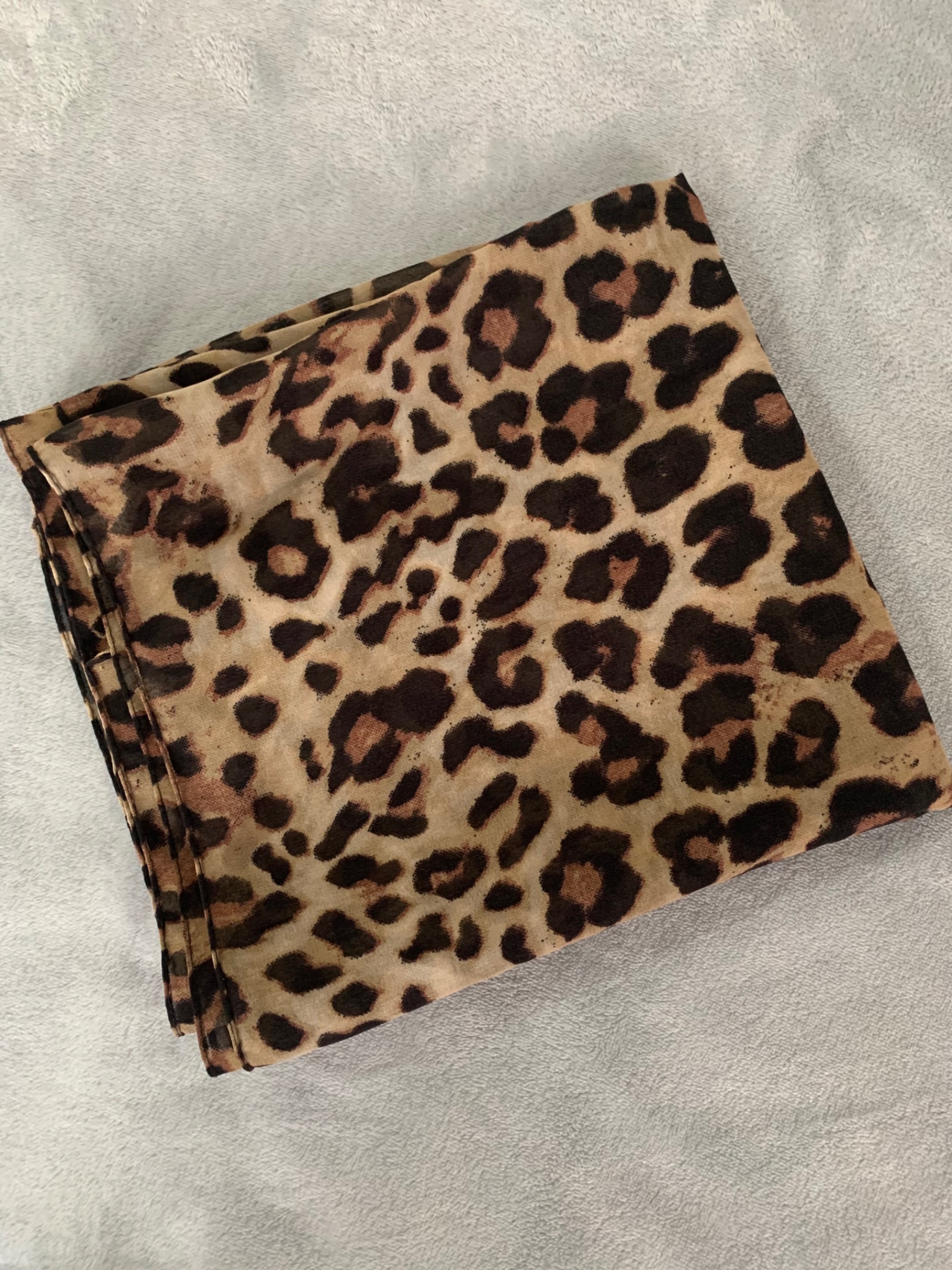 Leopard Print Scarf / Dupatta — pre-loved Accessories on Slayyitt