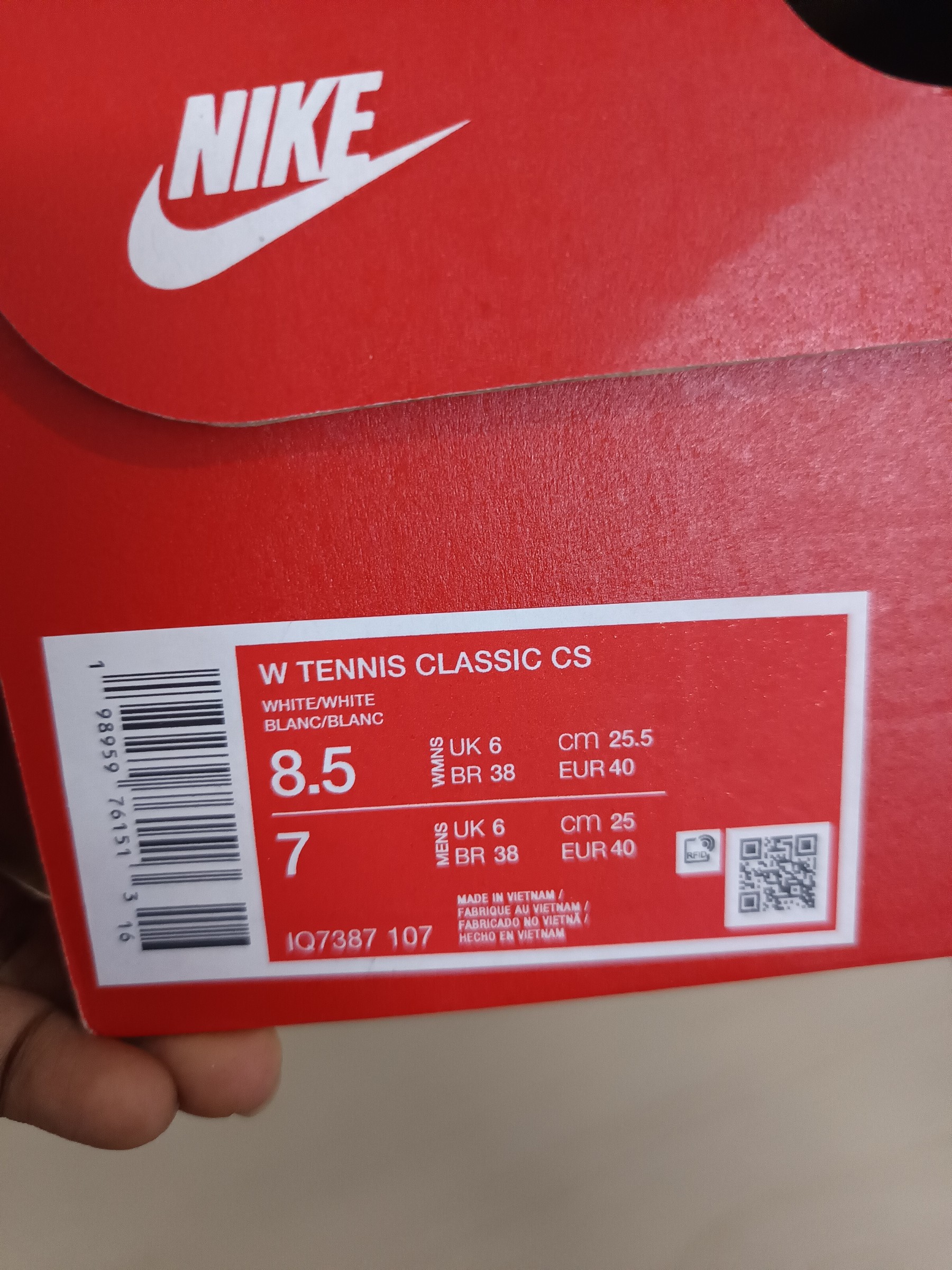 Nike White classic shoes — pre-loved Footwear on Slayyitt