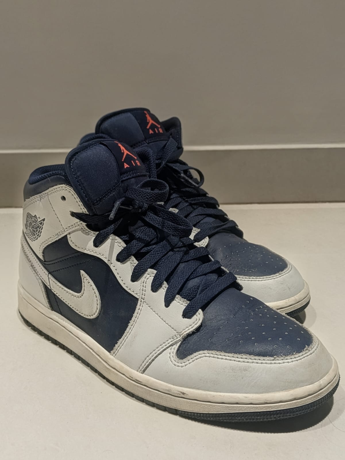Nike Air Jordan 1 Mid Armory Navy — UK 8 — Original Box — Excellent Condition — pre-loved Footwear on Slayyitt