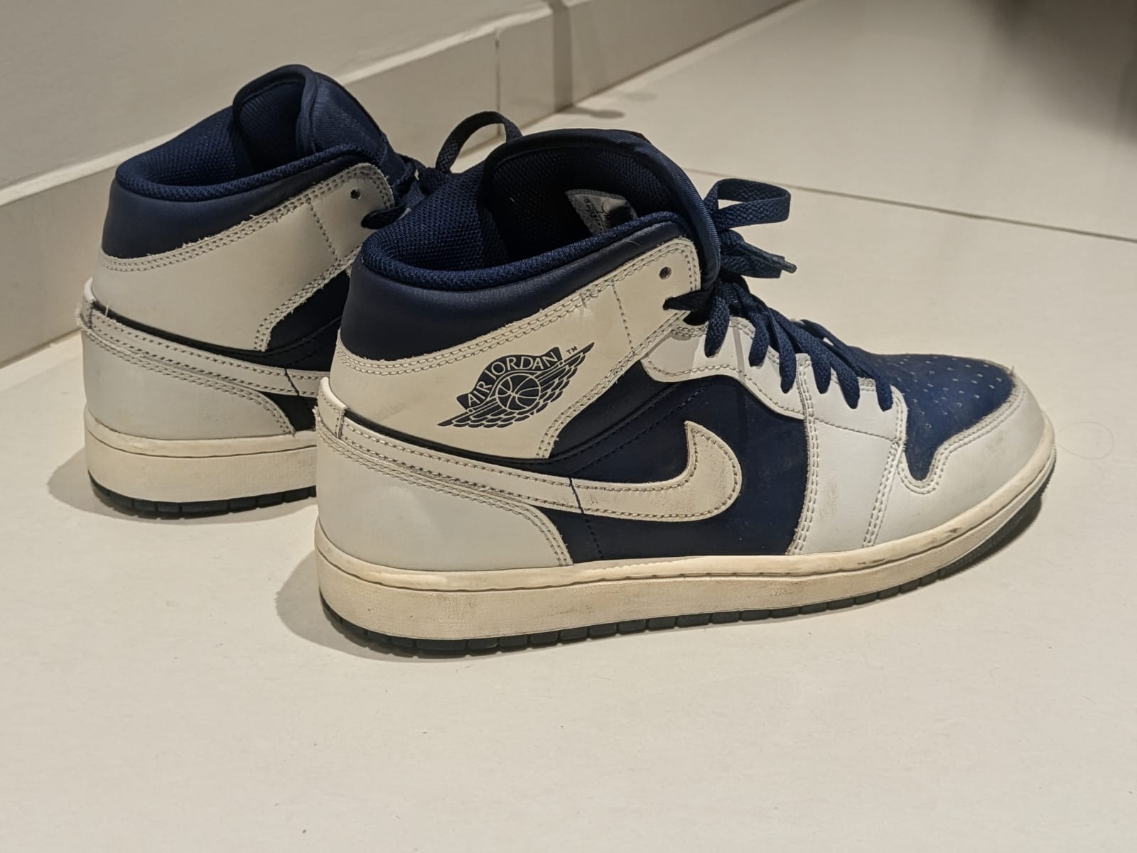 Nike Air Jordan 1 Mid Armory Navy — UK 8 — Original Box — Excellent Condition — pre-loved Footwear on Slayyitt