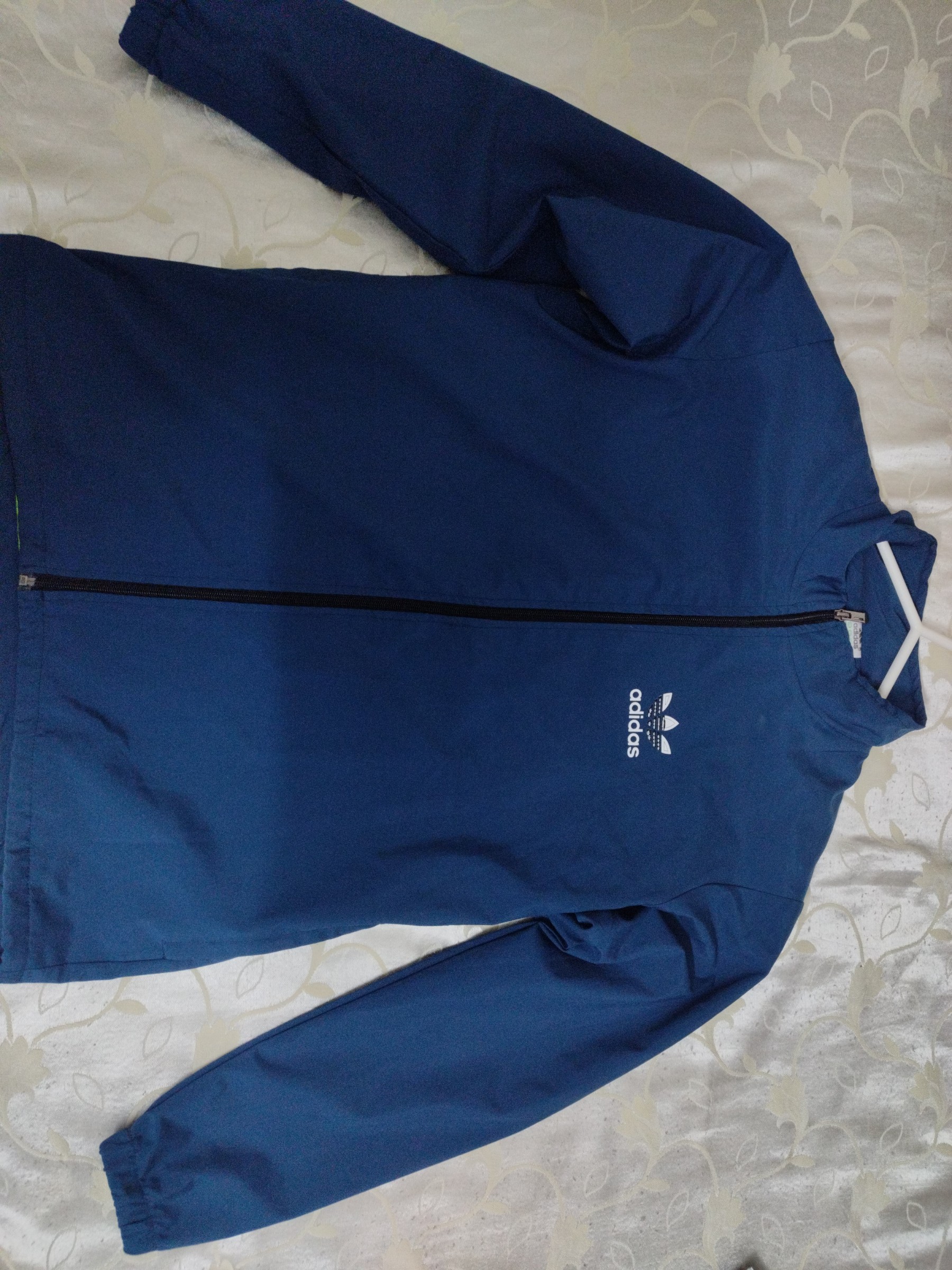 Adidas windbreaker jacket   size - fits M / L — pre-loved Outerwear on Slayyitt