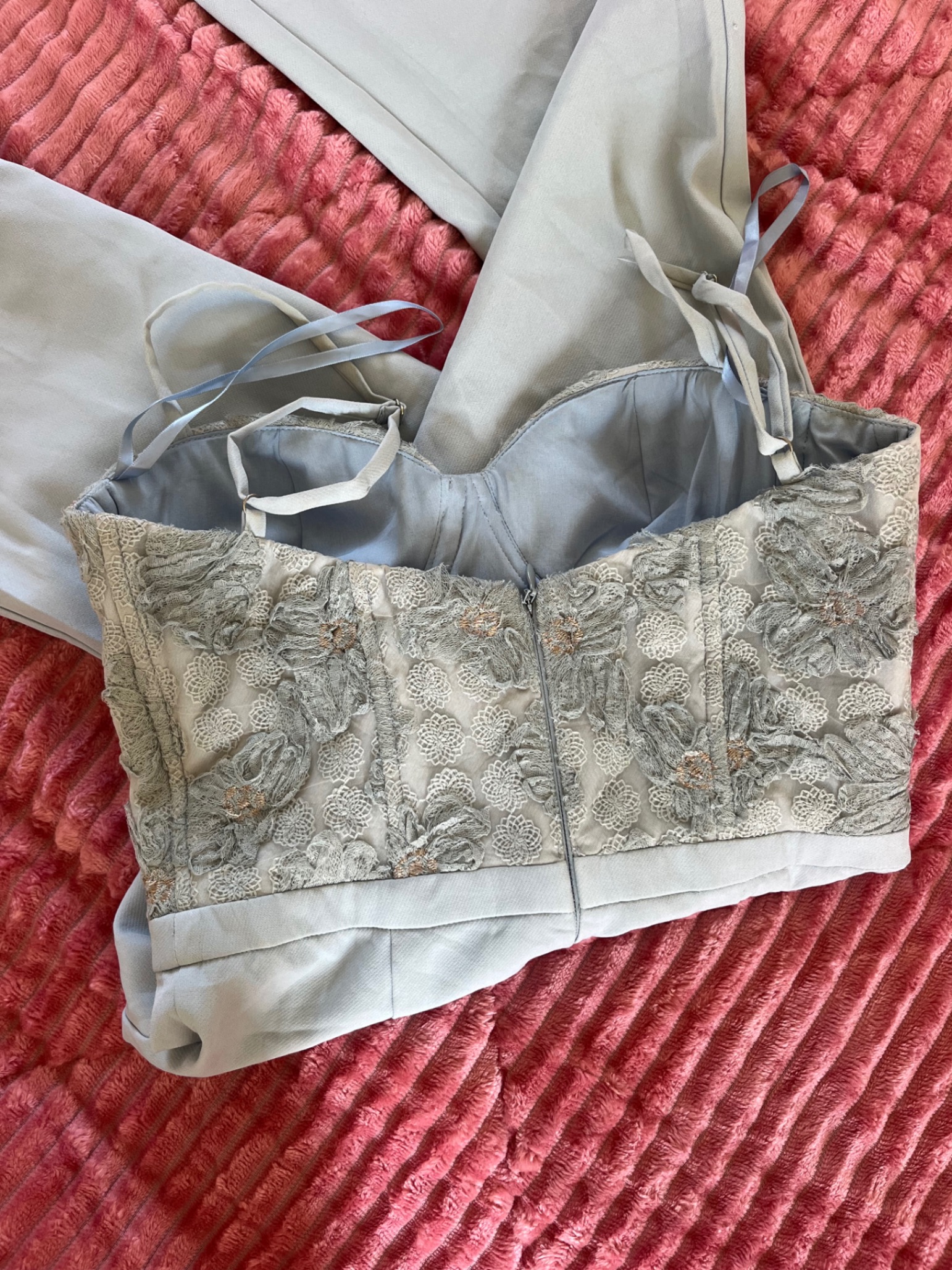 Jumpsuit — pre-loved Dresses & One-Pieces on Slayyitt