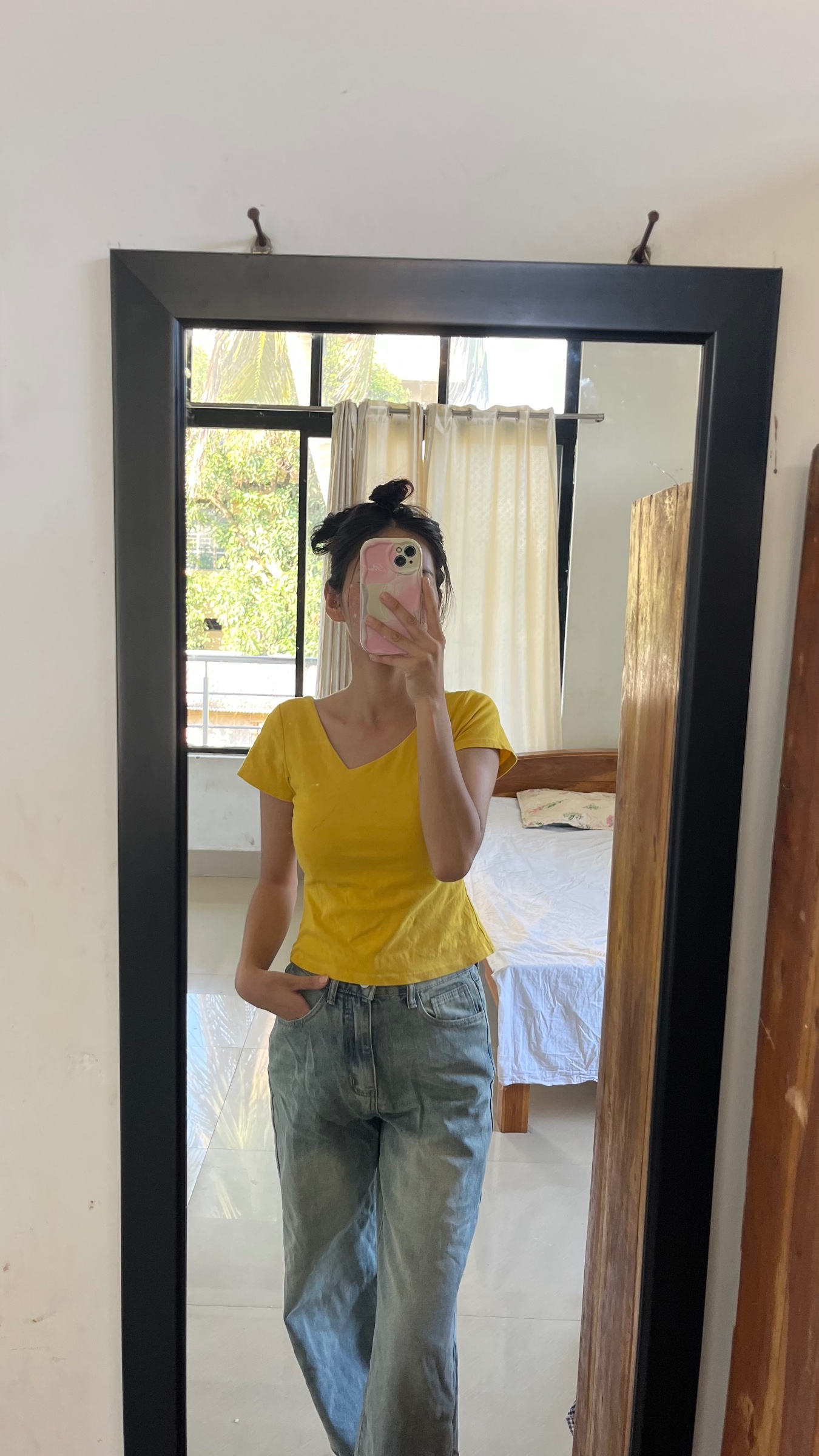 Yellow top — pre-loved Tops on Slayyitt