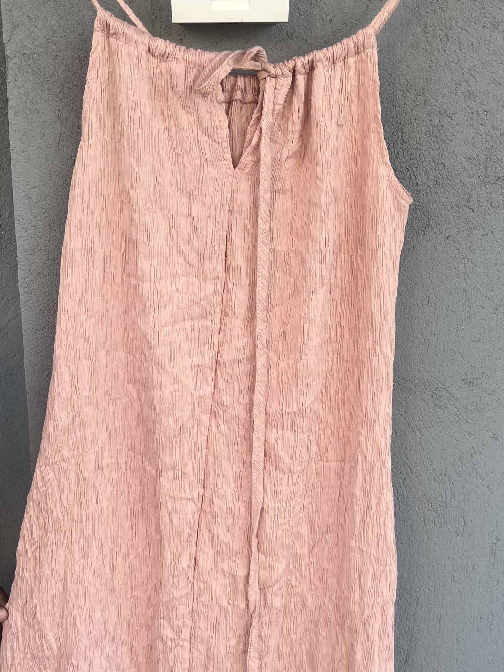 Pink dress — pre-loved Dresses & One-Pieces on Slayyitt