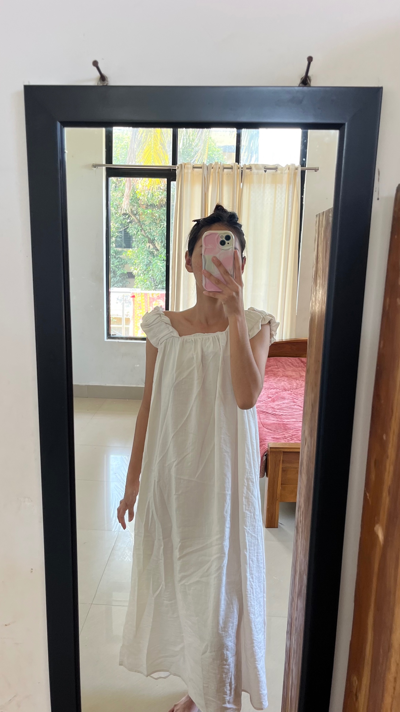 Off white dress — pre-loved Dresses & One-Pieces on Slayyitt