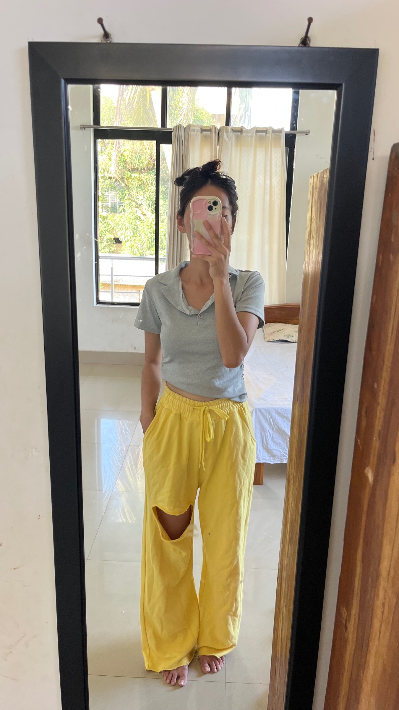 Casual pant — pre-loved Bottoms on Slayyitt