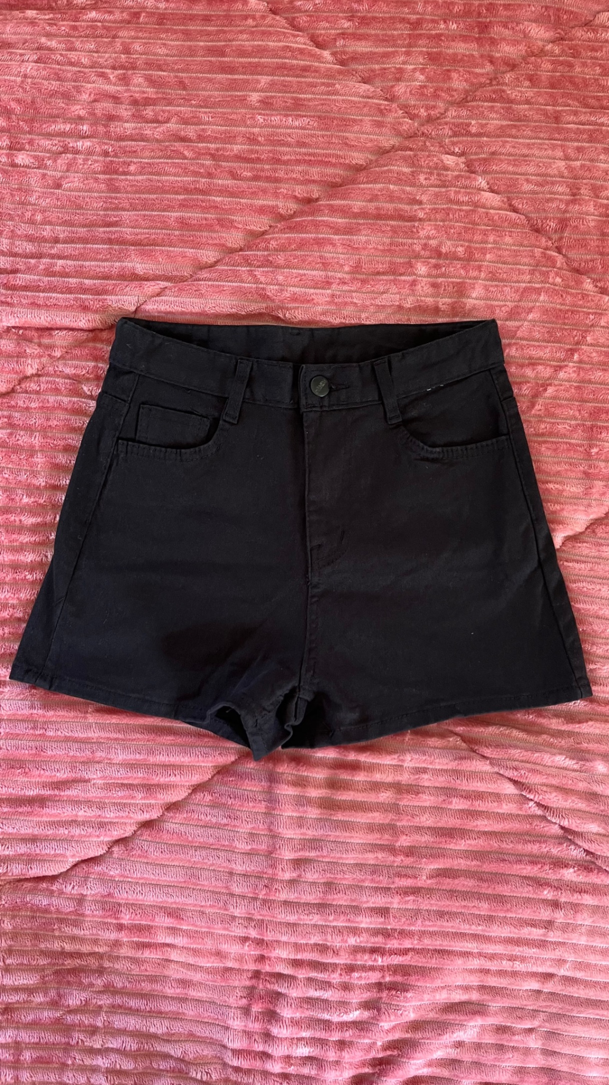 Denim short — pre-loved Bottoms on Slayyitt