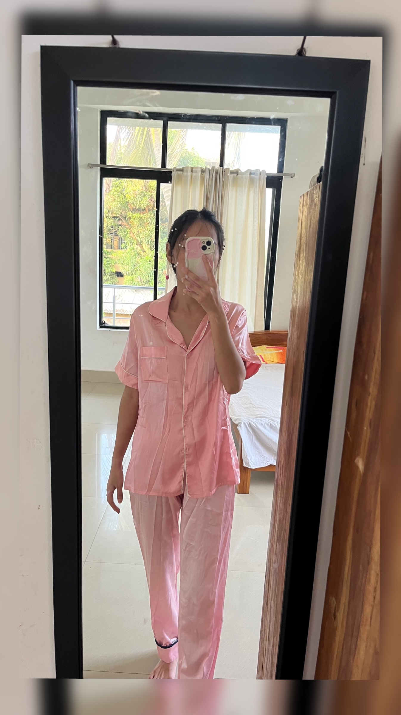 Night set — pre-loved Loungewear / Nightwear on Slayyitt