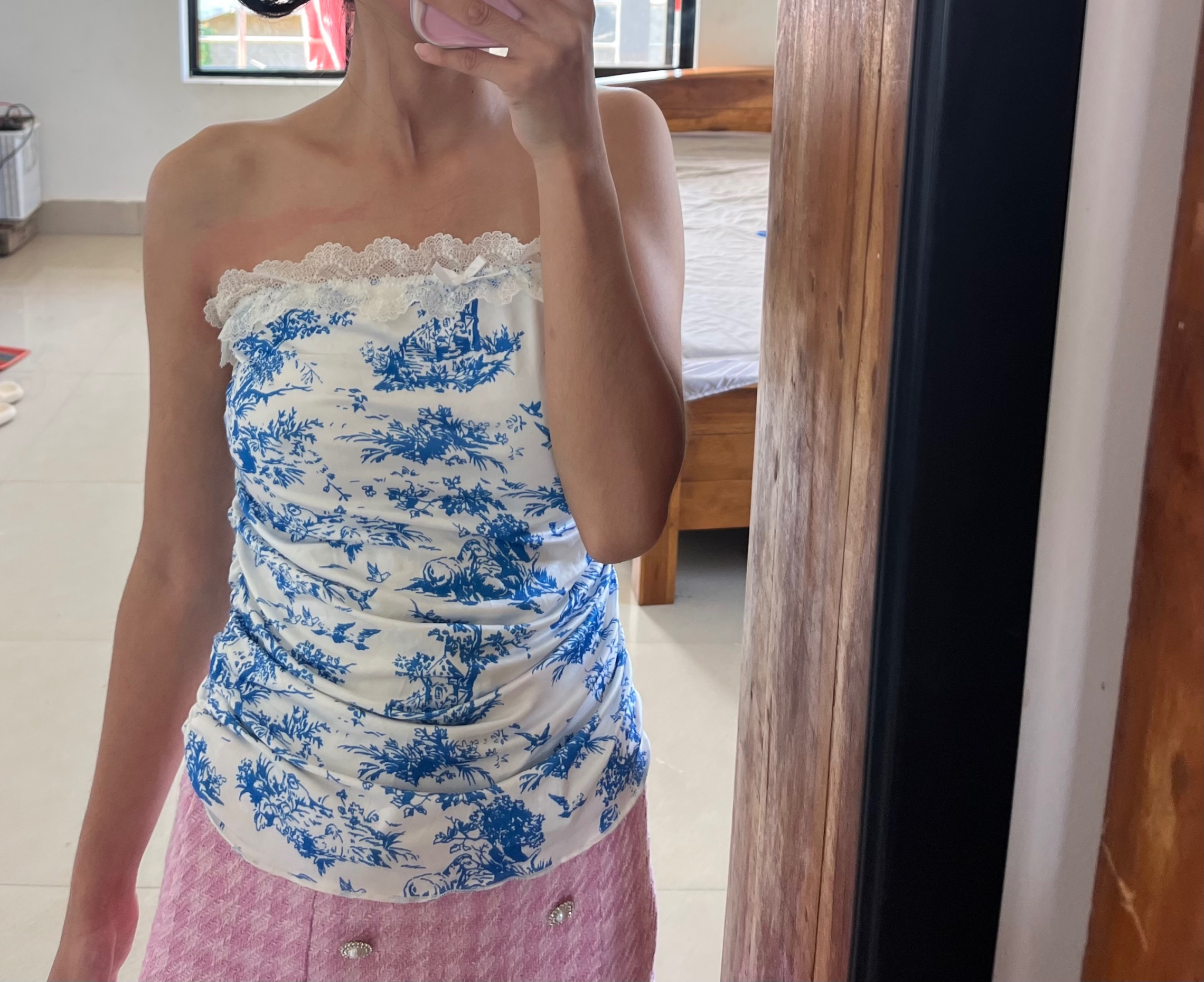 Tube floral top — pre-loved Tops on Slayyitt