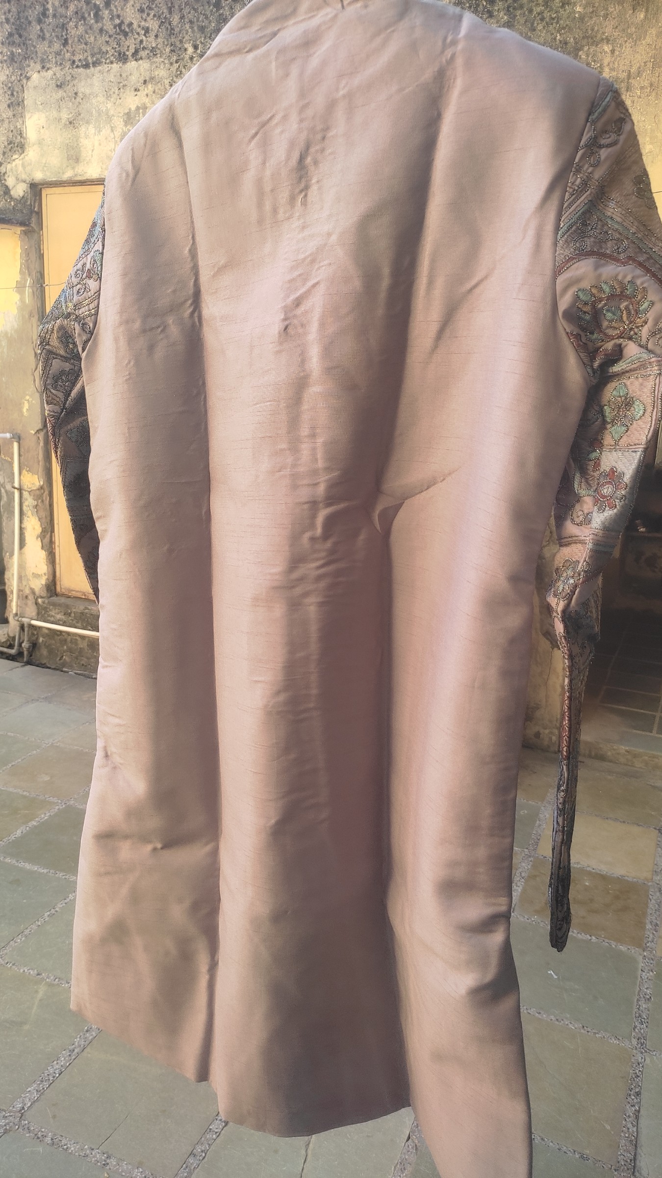 Premium Men’s Mauve Indo-Western Sherwani Set with Embroidered Jacket (Size 42) — pre-loved Ethnic Wear on Slayyitt