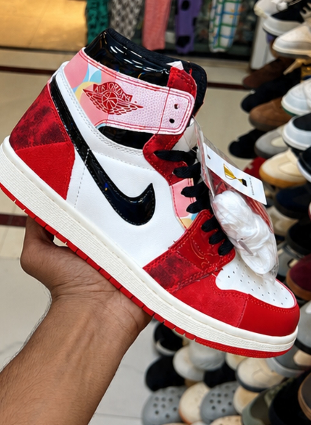 Nike Air Jordan 1 Retro High OG “Spider-Man: Origin Story” (2018). 🕷️ — pre-loved Footwear on Slayyitt