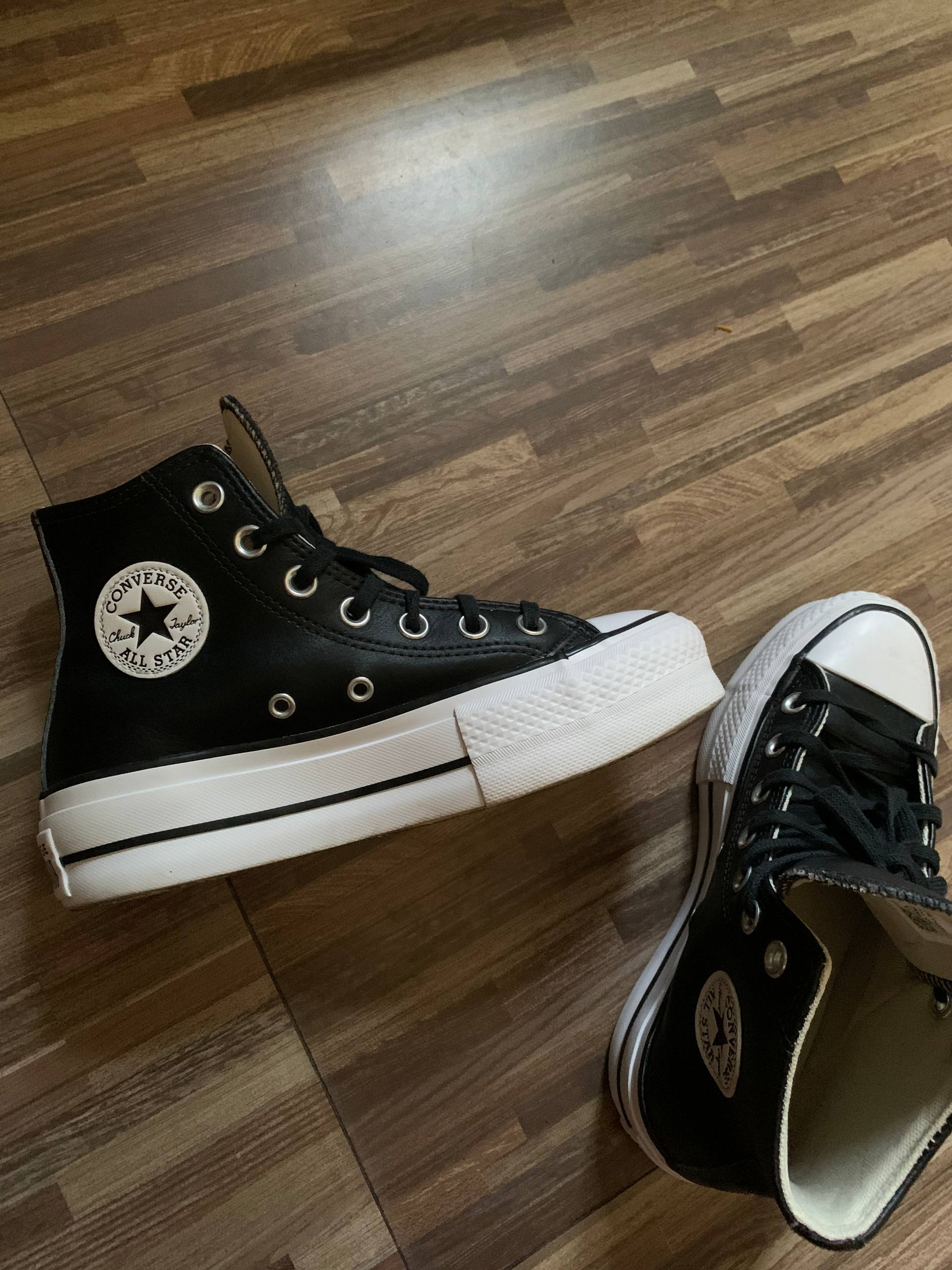 Converse Chuck Taylor Sneakers | Original | Worn Once | Like New | UK 3 — pre-loved Footwear on Slayyitt